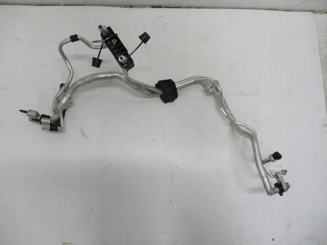 hadice klimatizaci JAGUAR LAND ROVER K8D2-19A834-BD