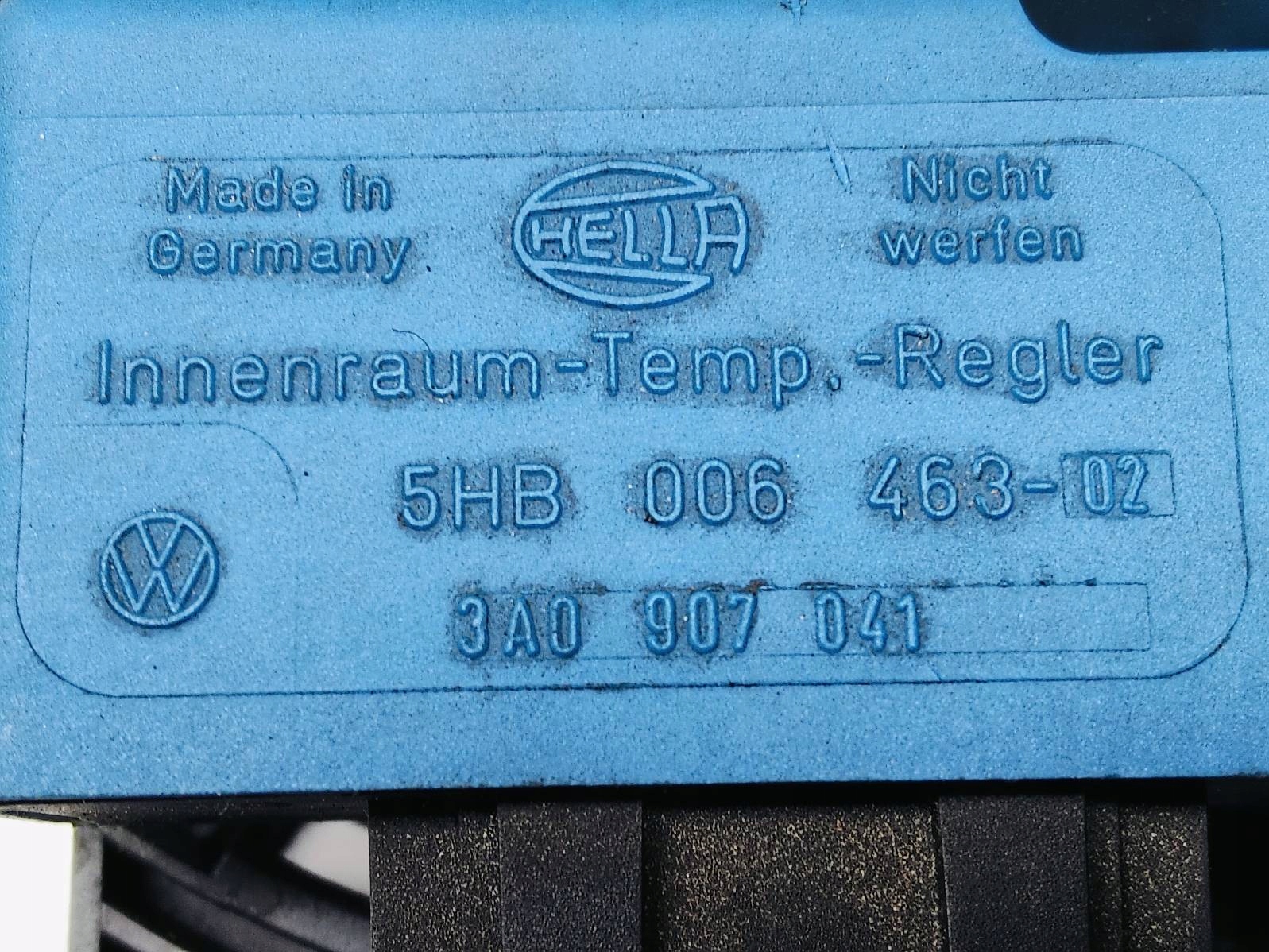 Panel Bouches buses THERMOTRONIC VW VENTO Golf III 1.9 TDI 5HB006463