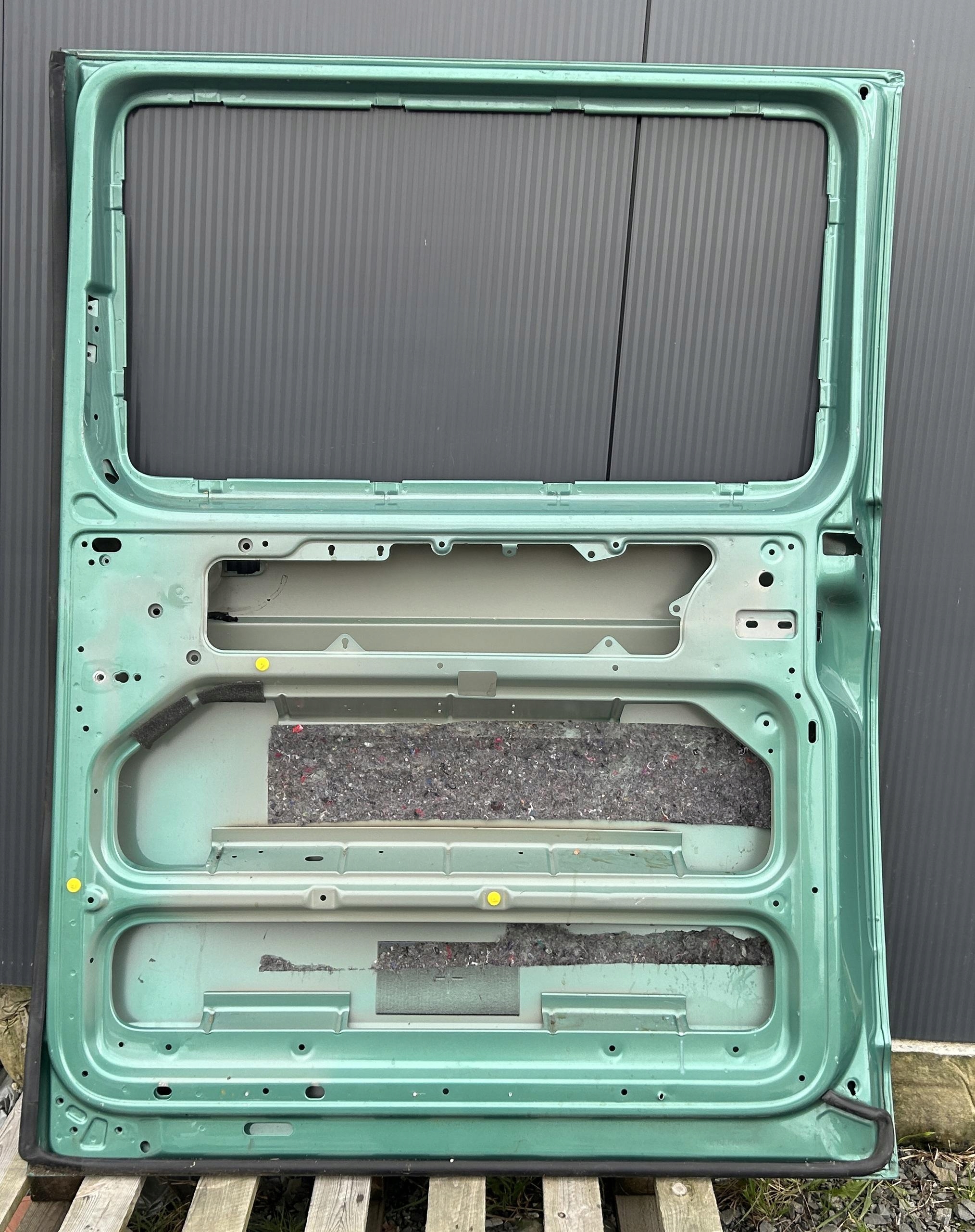 door side right sliding VW T6
