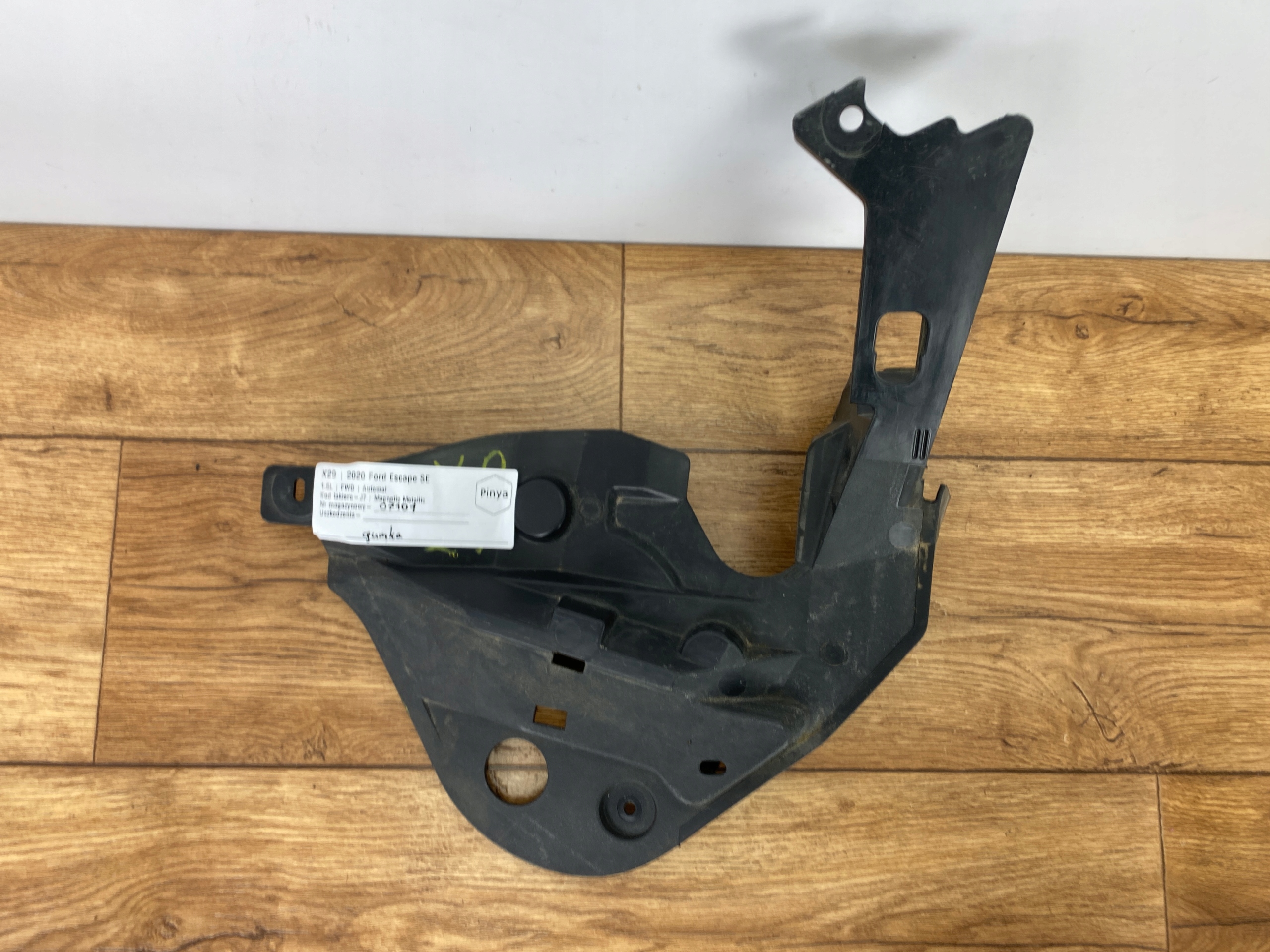 cover under the window left Ford Escape 2020+ Kuga MK3 USA