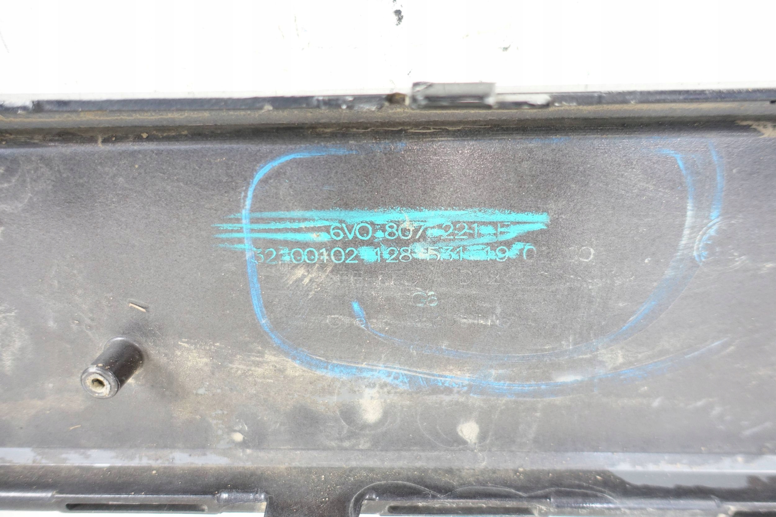 bumper front front SKODA FABIA III 6V LIFT 18-21 4XPDC 6V0807221F