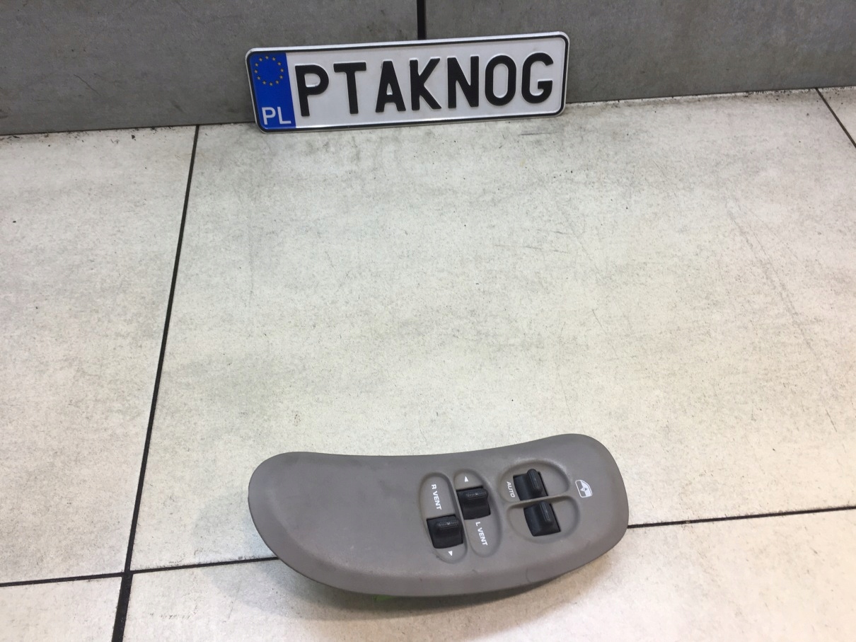PANEL okna levý předek DODGE CARAVAN IV 0SB701L5AB