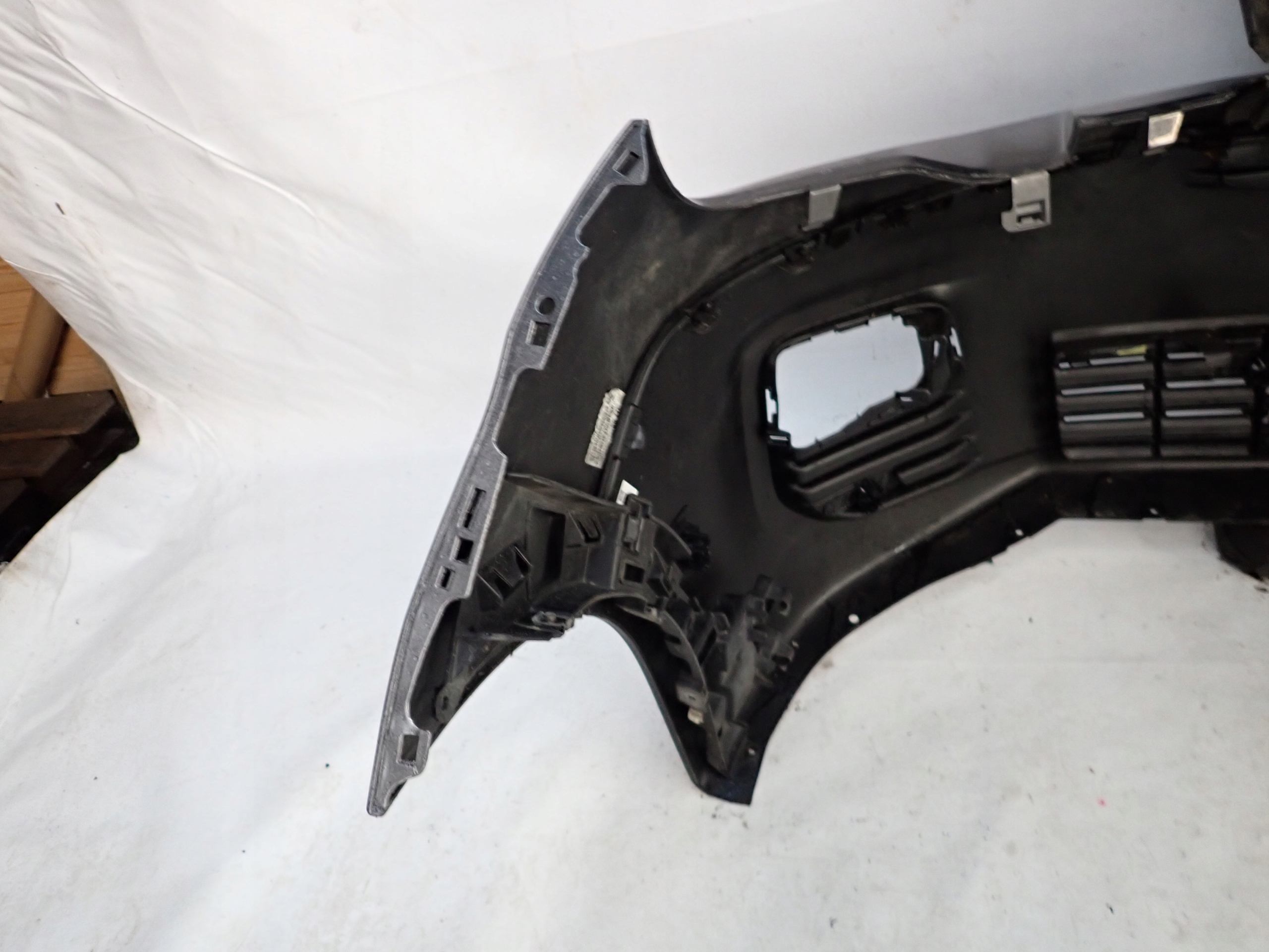 PEUGEOT PARTNER III 18-23 bumper front front 9816765680