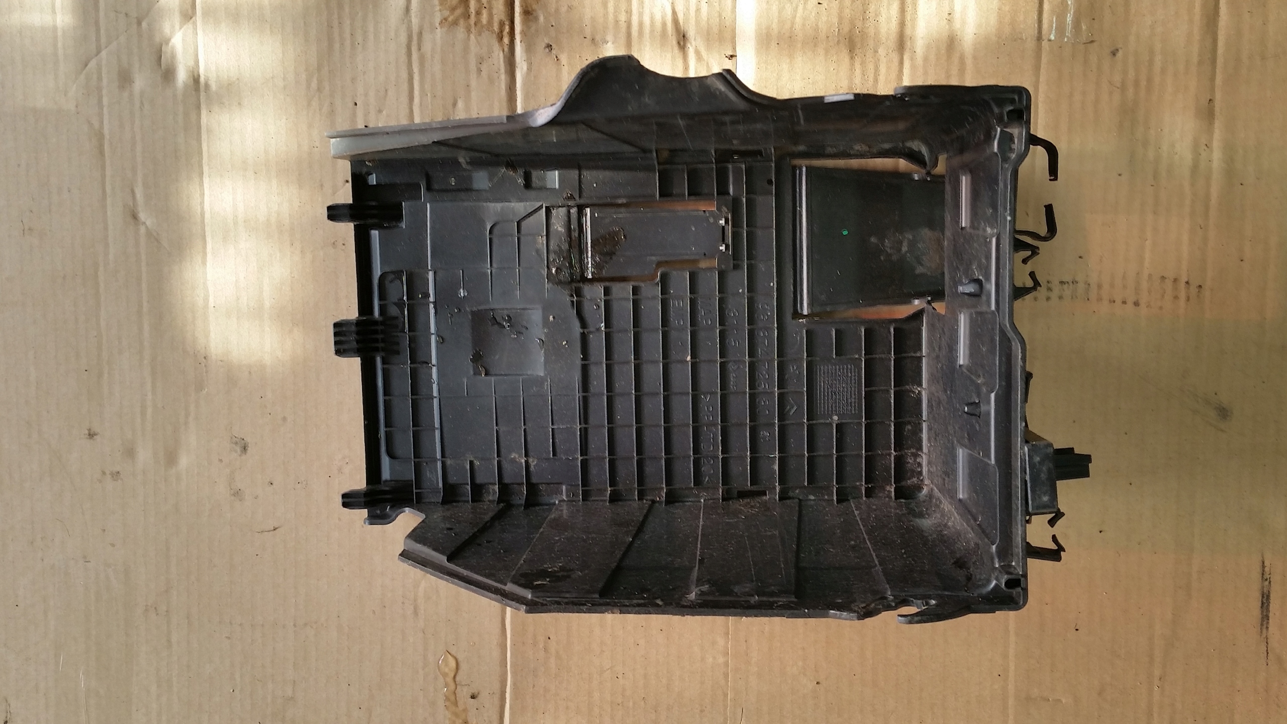 9689002180 - Корпус аккумулятора CITROEN C4 II B7