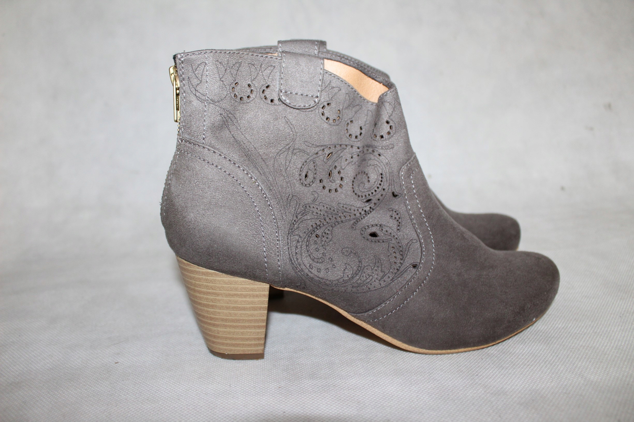 KOWBOJKI AF rozm. 40 Marka inna