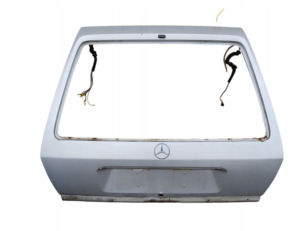 MERCEDES E W124 84- KOMBI KLAPA BAGAŻNIKA