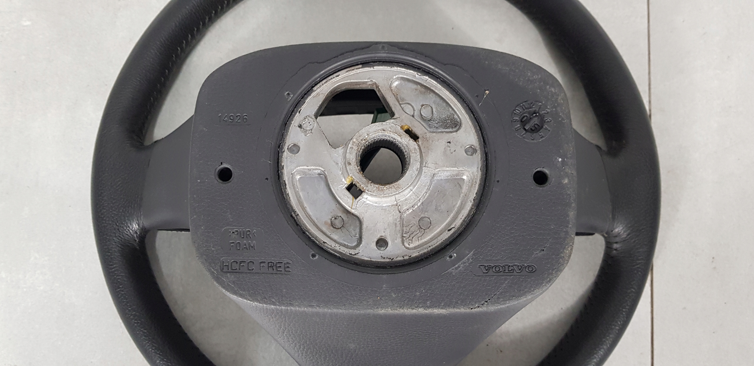 volvo S60 руль кожанная 08666887