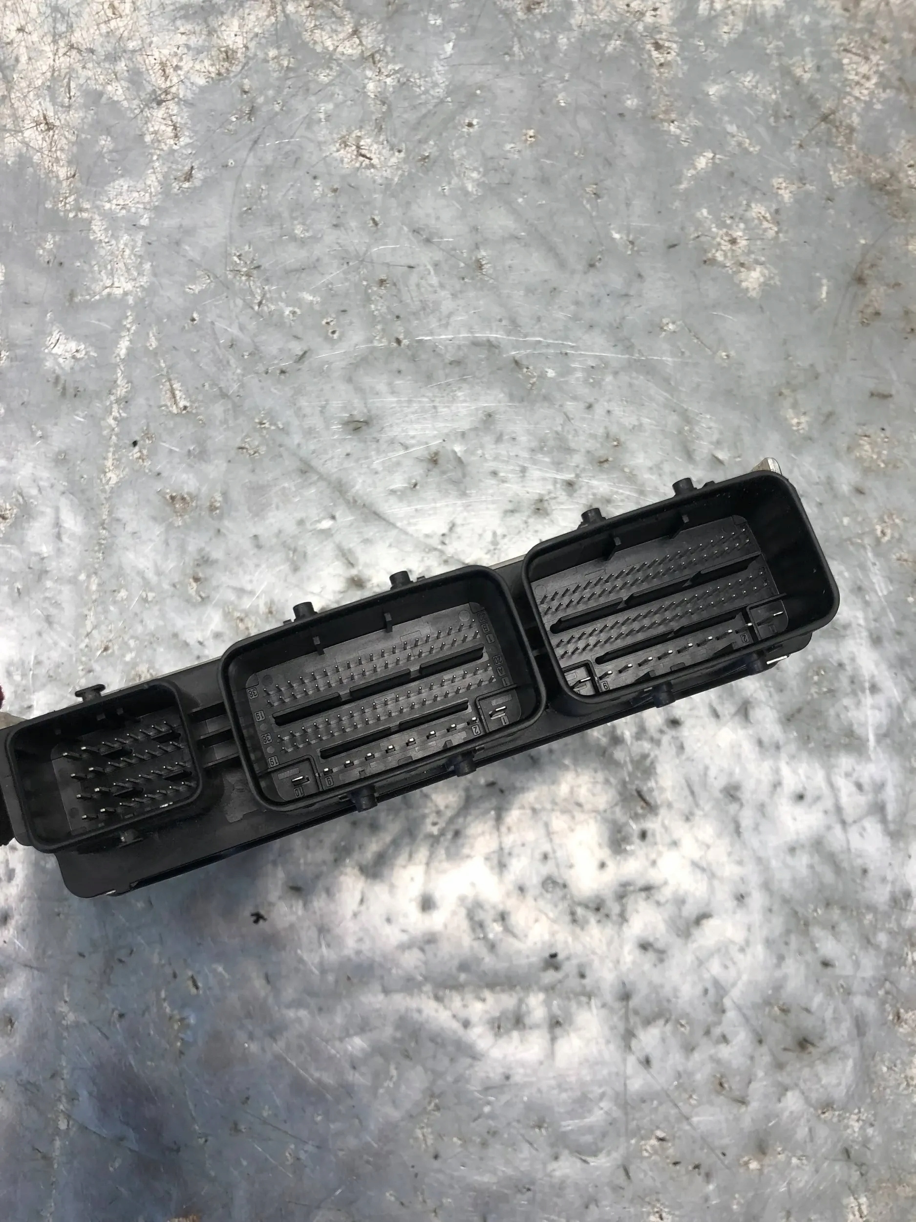 computer Motore DACIA DOKKER 237104328S