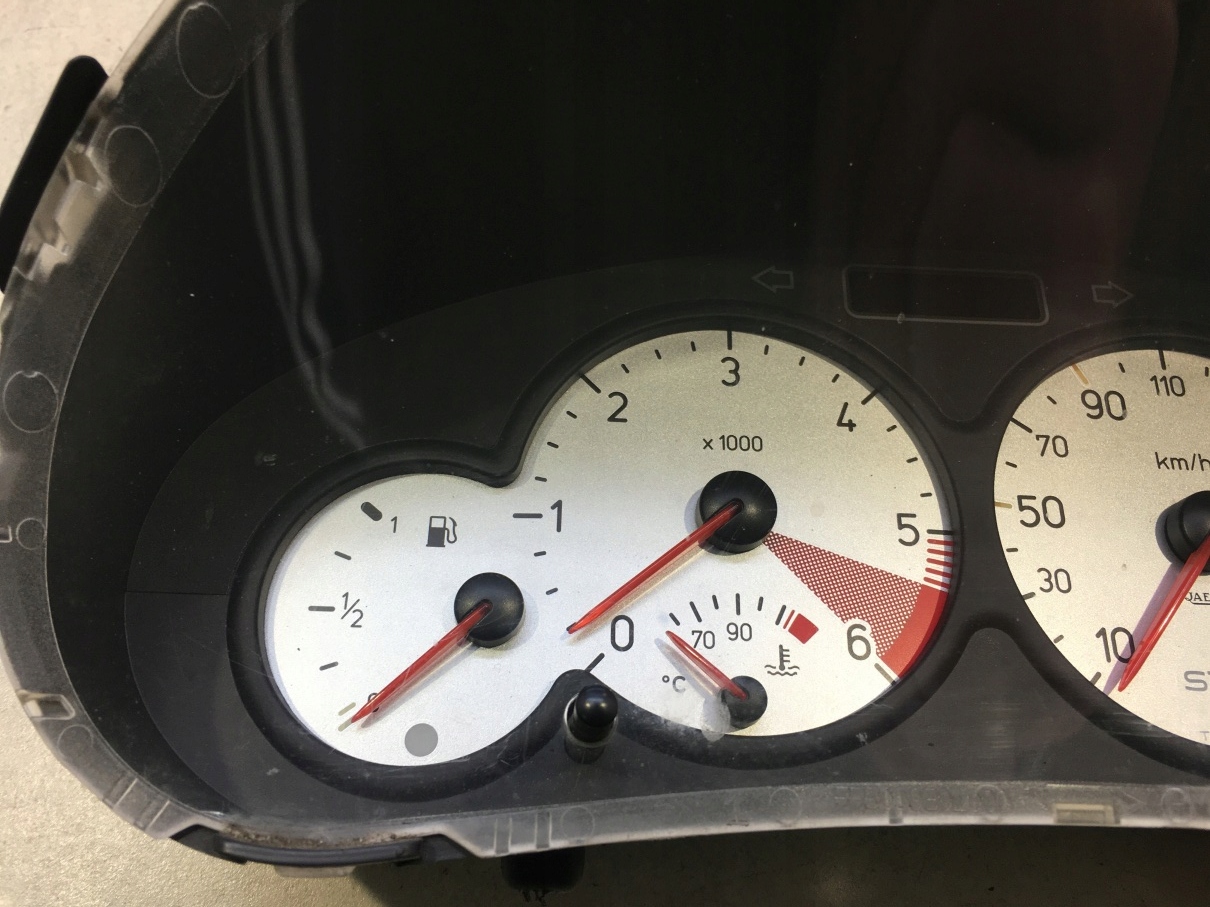 dials dials PEUGEOT 206 2.0 HDI 9651740480