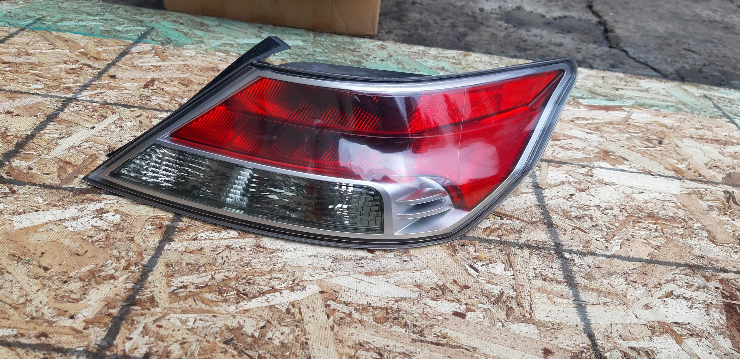 фонарь ACURA TL 2010r оригинал