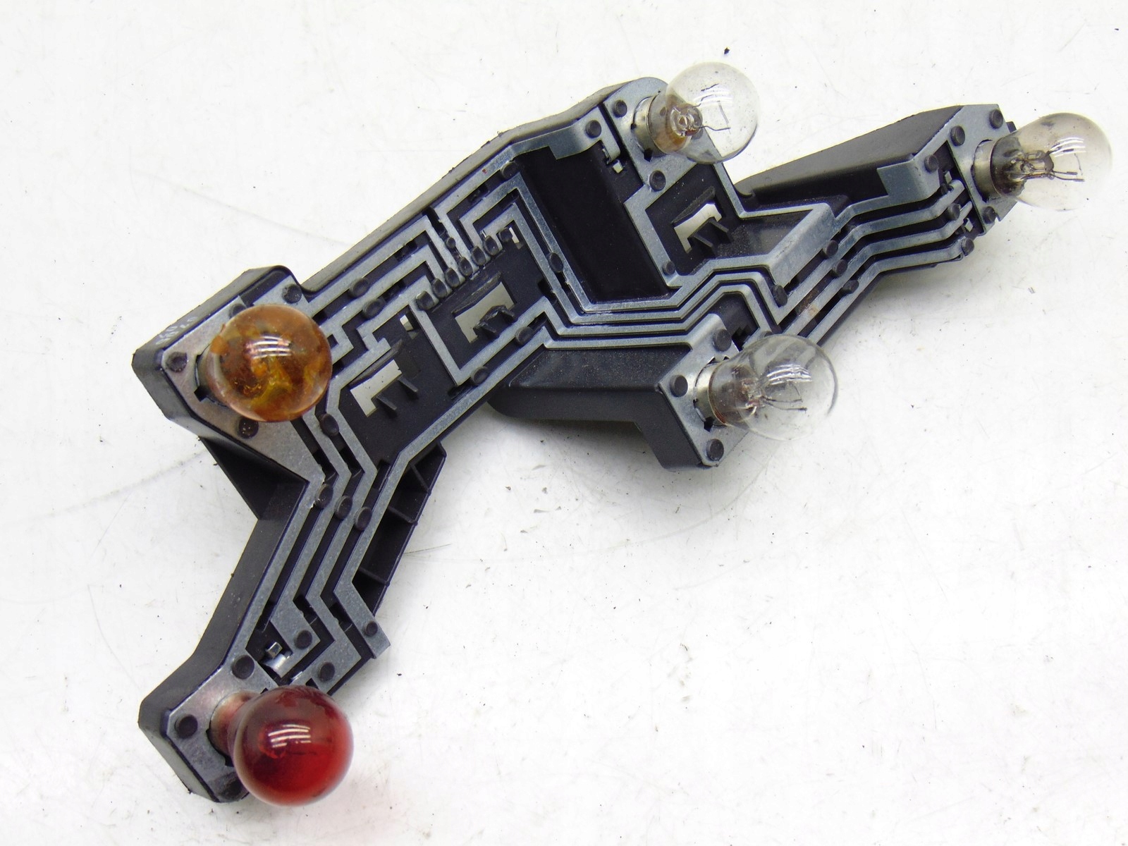 ВКЛАДЫШ ФАРЫ ЛЕВЫЙ ЗАД. ЗАДНИЙ PORSCHE CAYMAN 987 05-