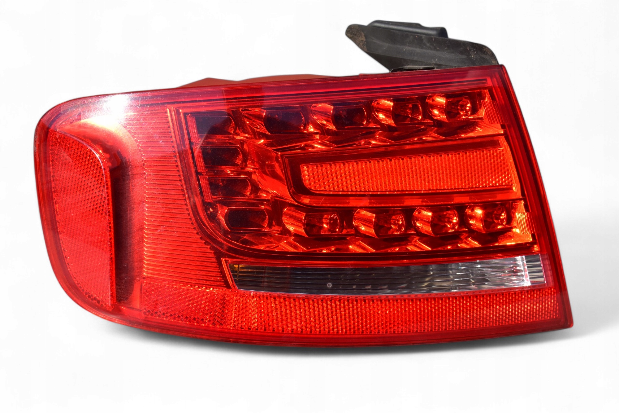 light left rear part AUDI A4 B8 sedan EU 8K5945095K