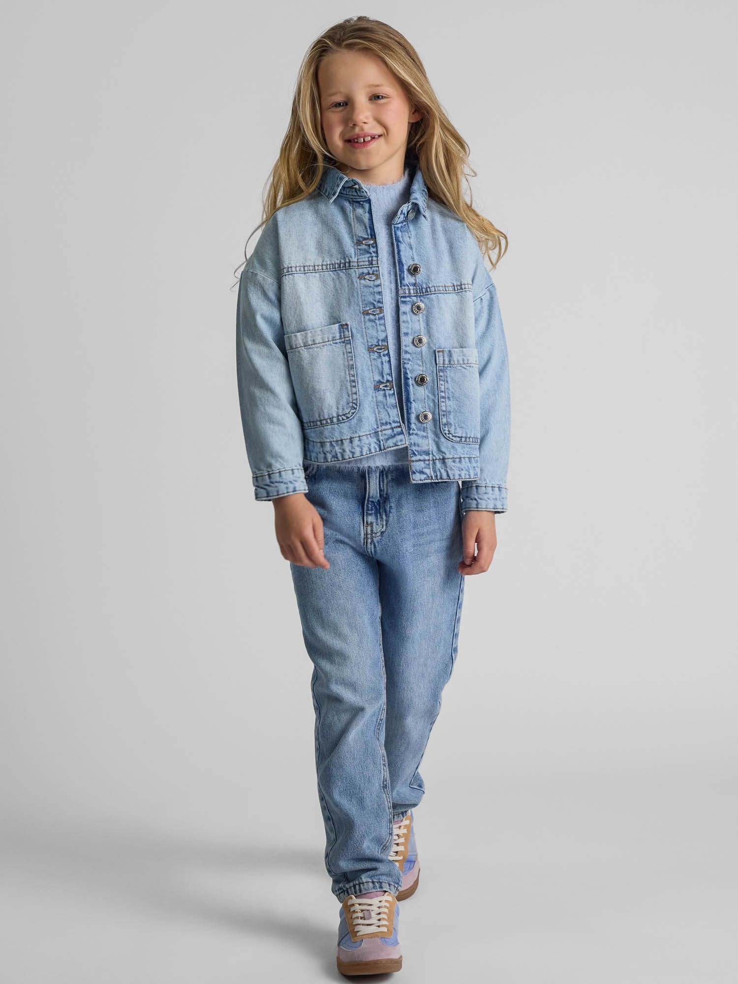 Kurtka Dziewczęca jeansowa oversize z kieszeniami Niebieska Minoti R 164