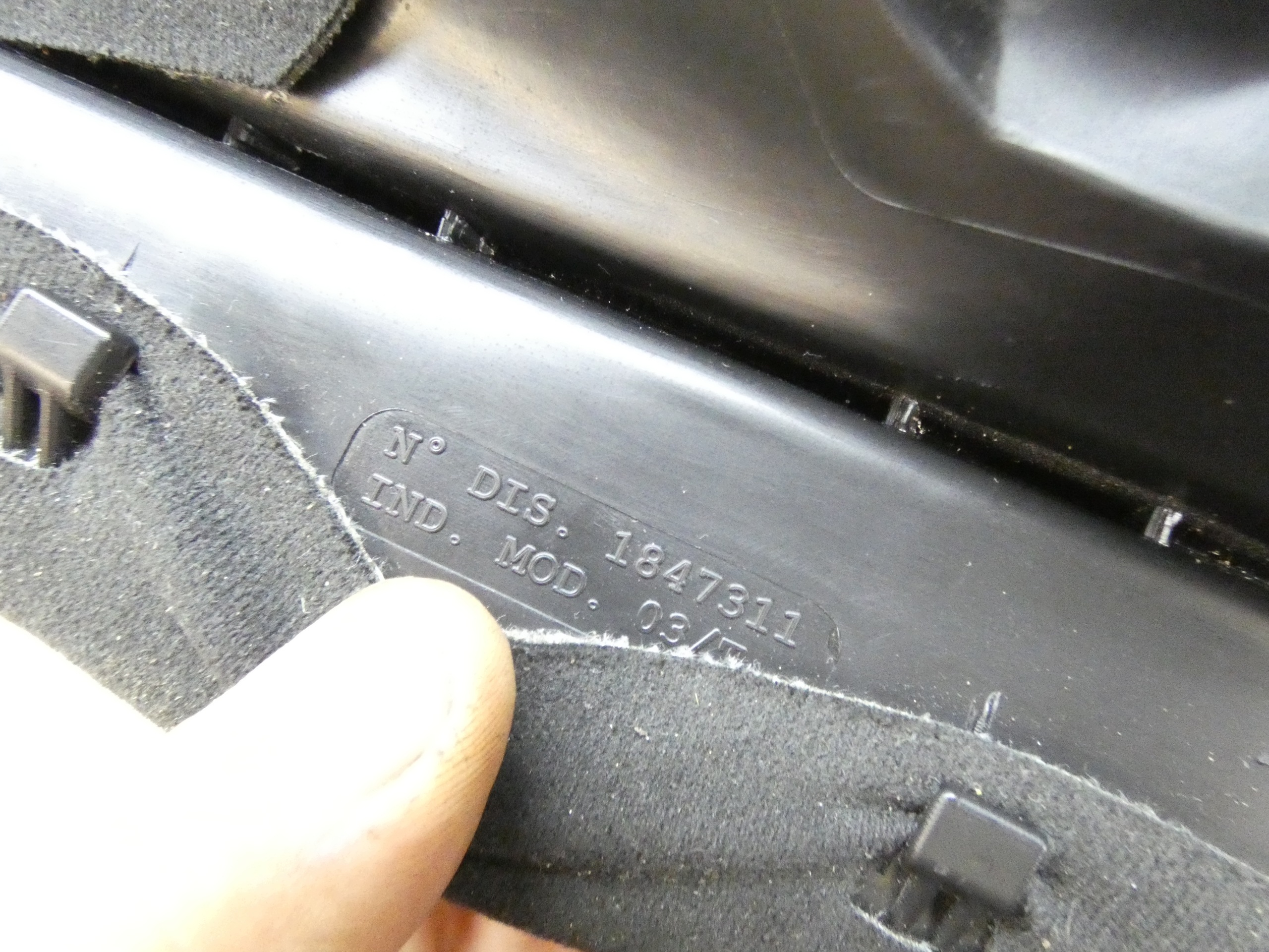 side KANAPY OPARCIA left rear part ALFA ROMEO 159 KOMBI 05-11 leather