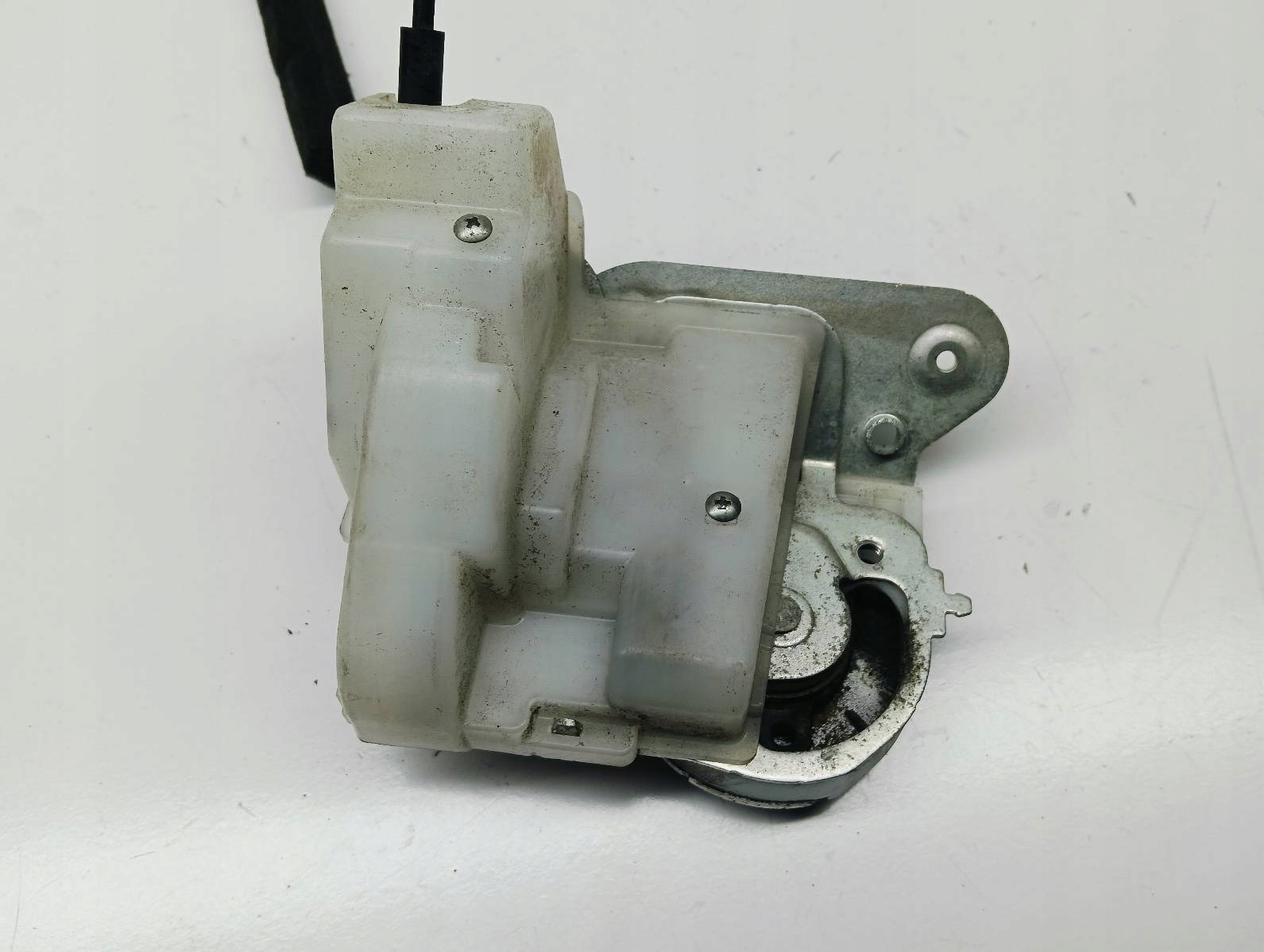 lock door left rear part MAZDA 5 and CR 2.0 CITD 05r