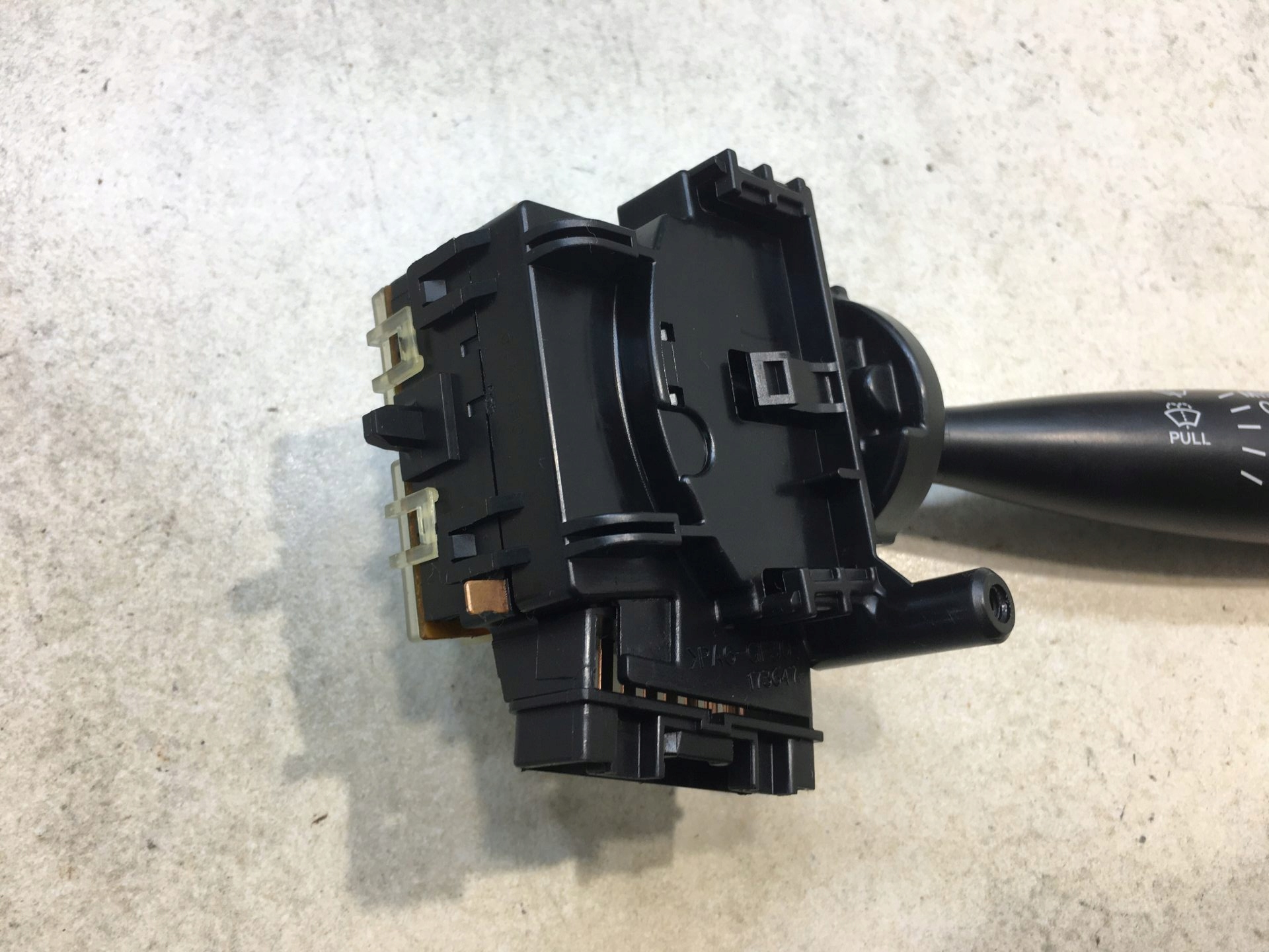 wiper control TOYOTA YARIS and 173647