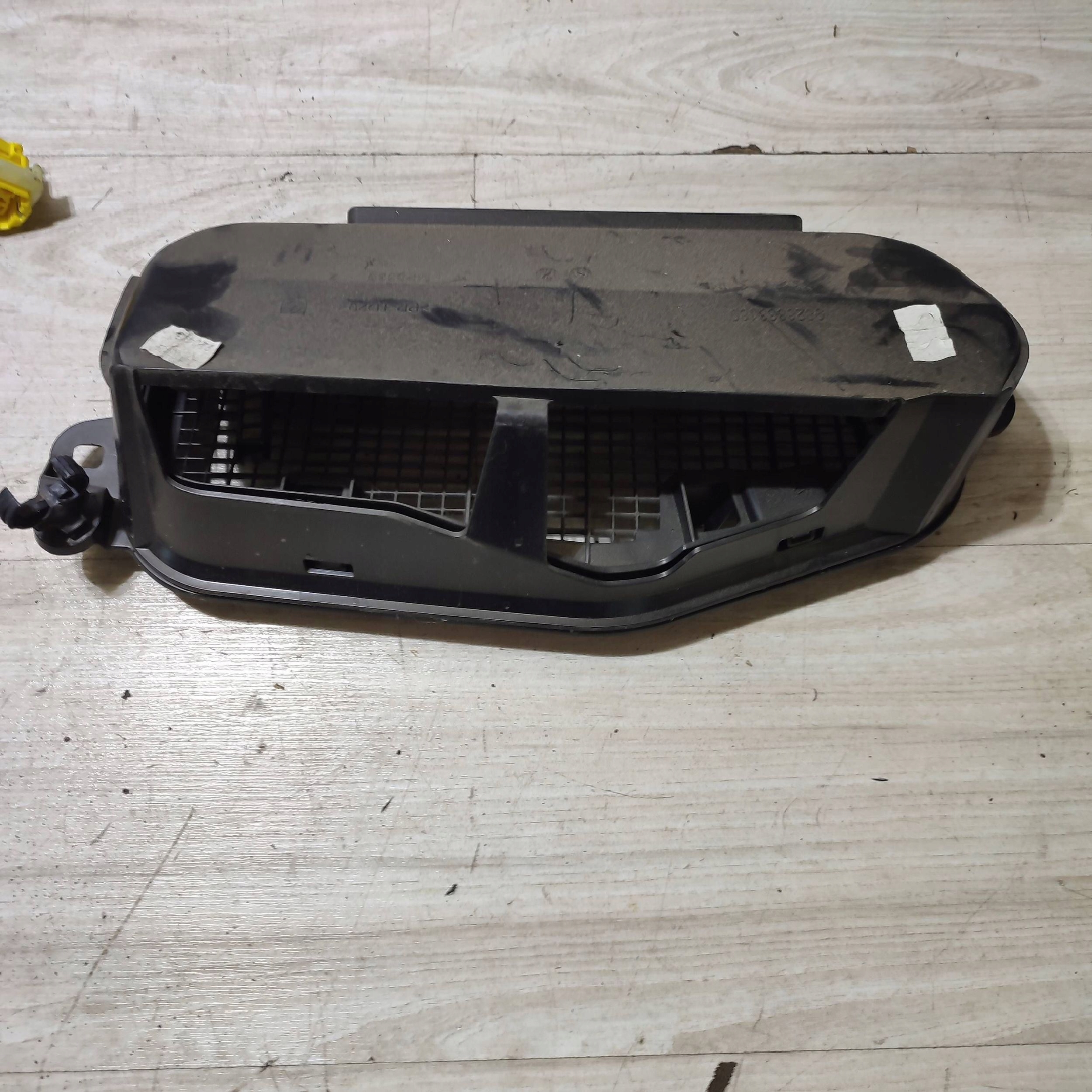 frame of a filter, cab Opel Corsa F 9826833180