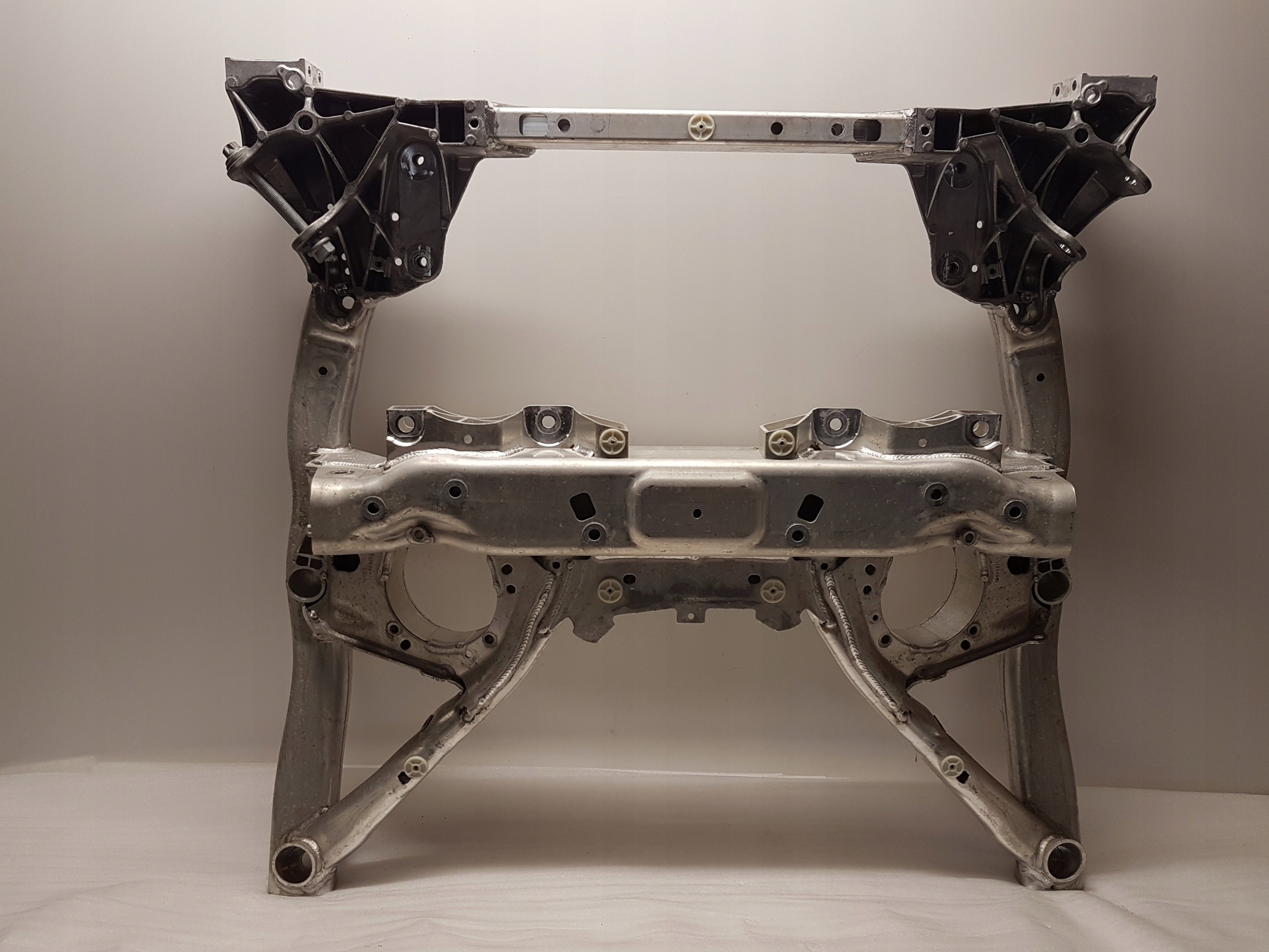 axle beam subframe front BMW G60 G61 G70 8869234