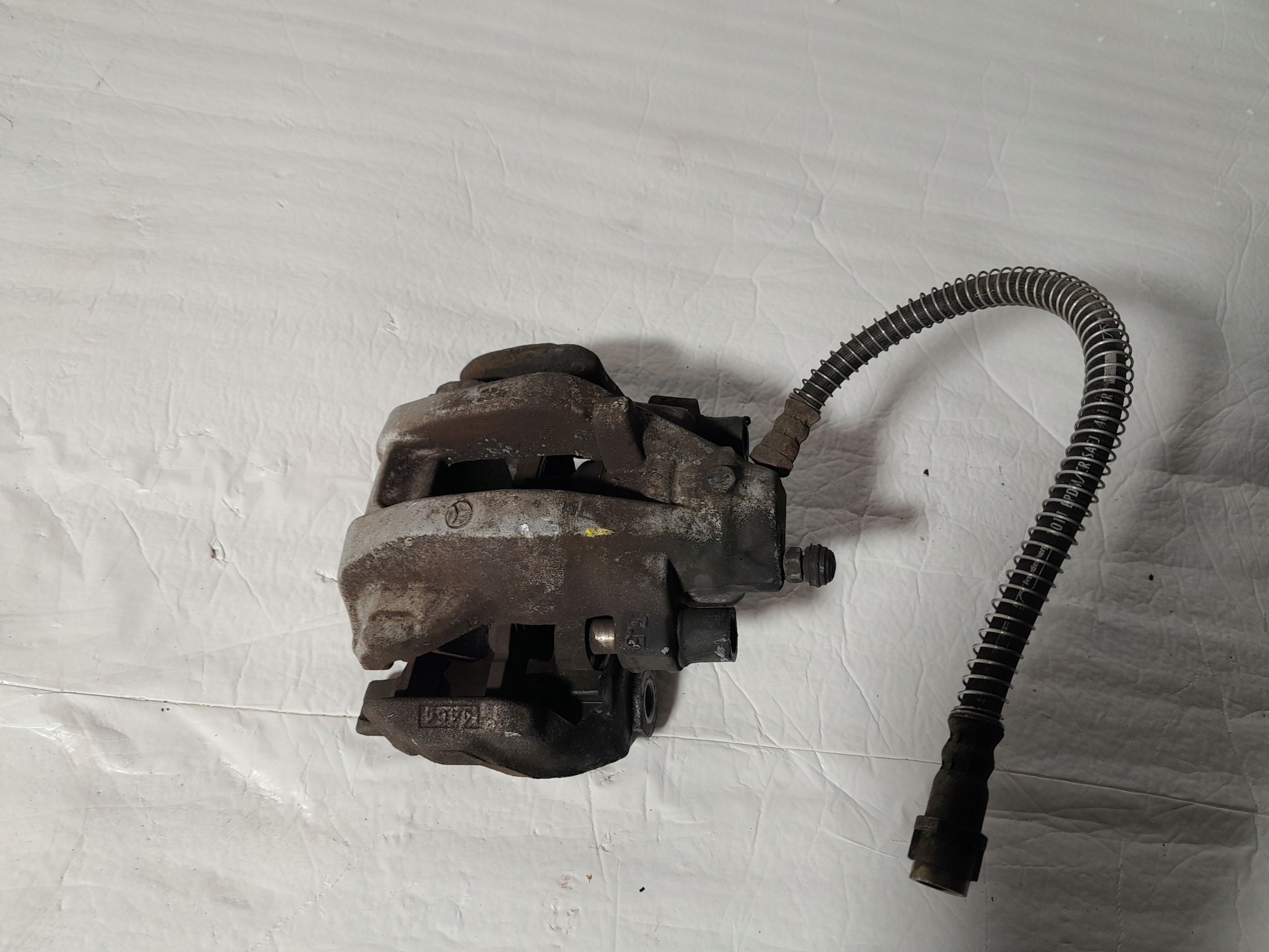 MERCEDES SL500 R230 caliper brake rear part