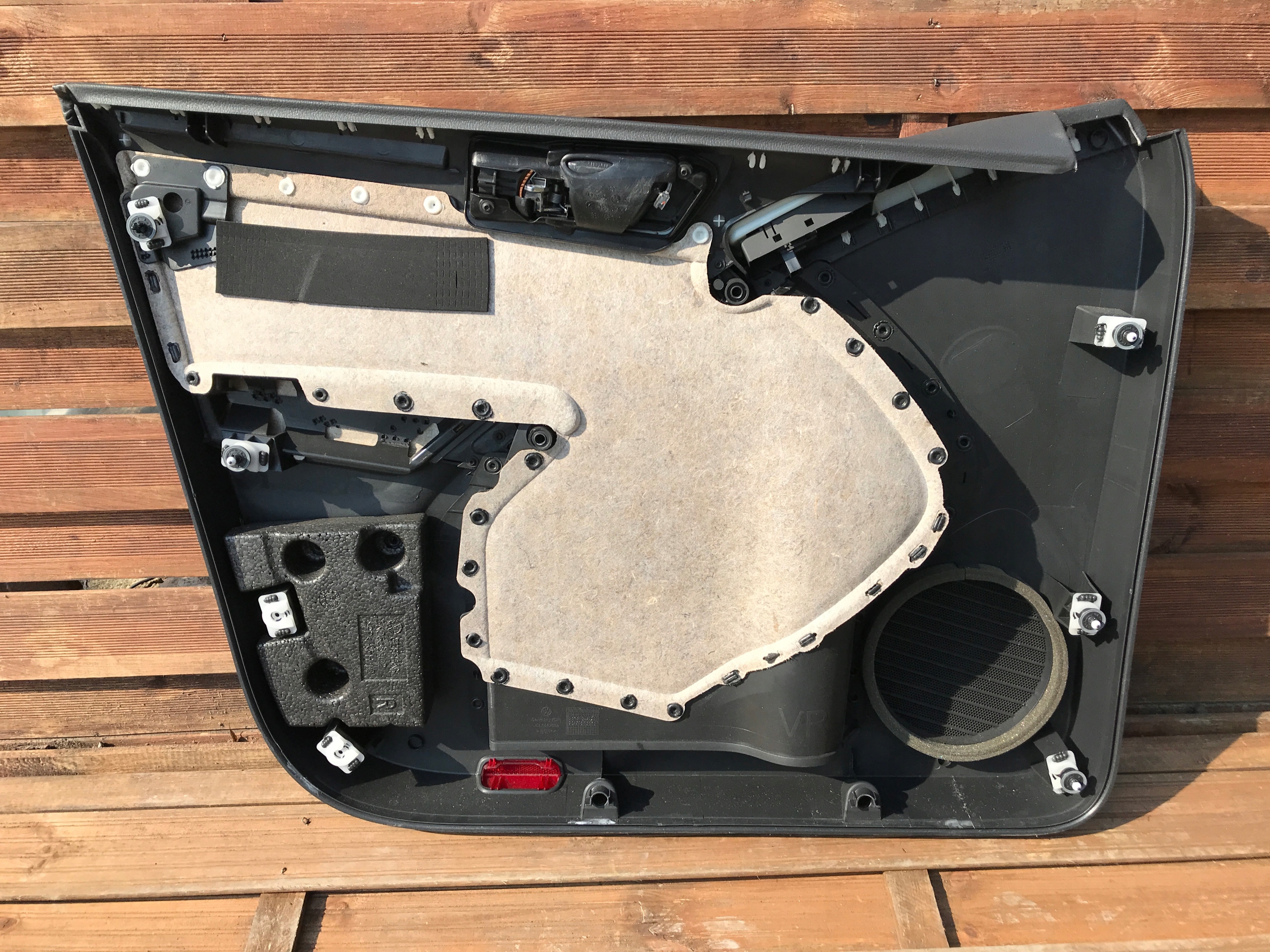 side door right front VW TIGUAN 5N0867012B