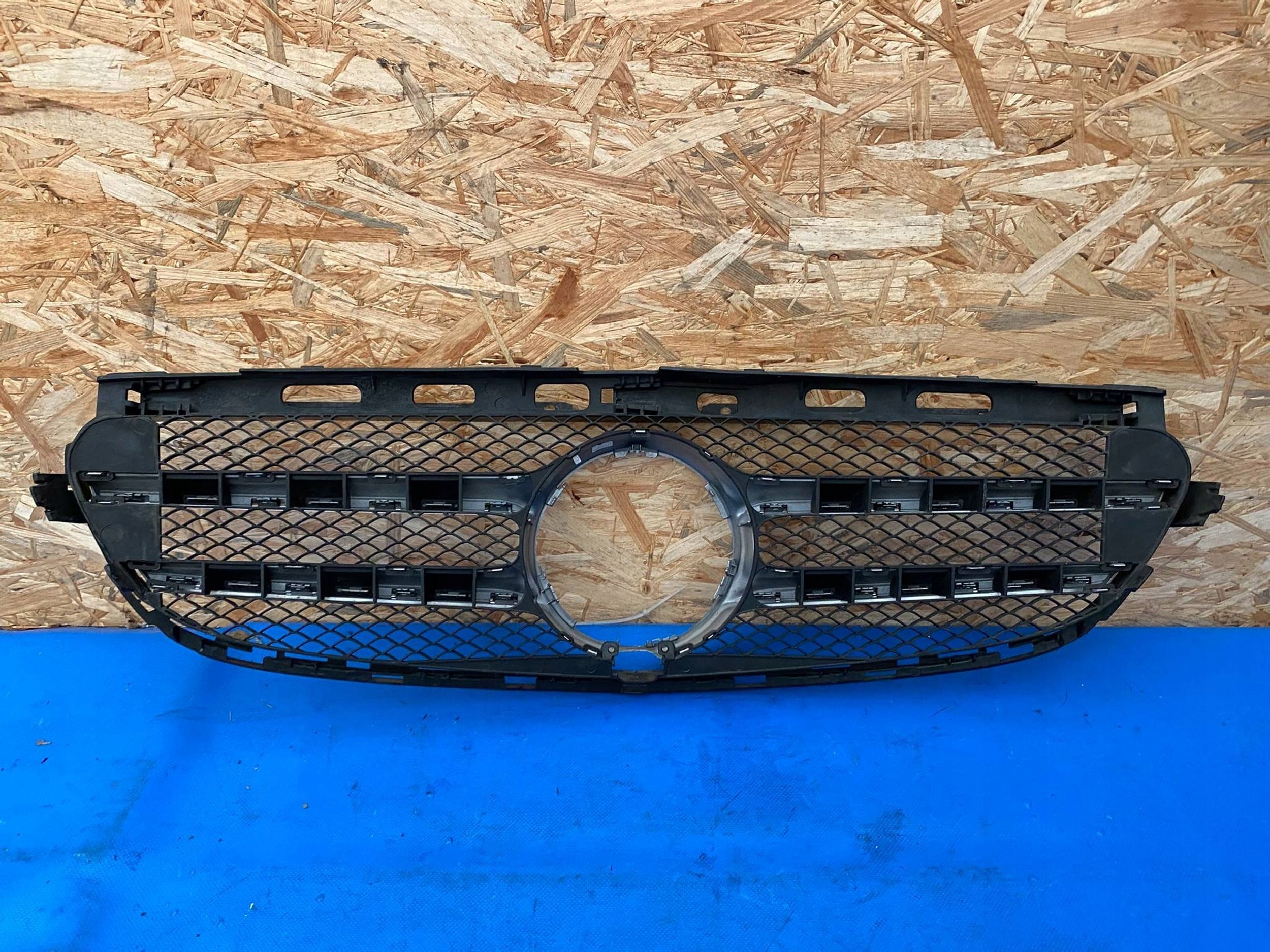 Mercedes-Benz E-Klasse W212 Kühlergrill FRONTGRILL Kühlergitter A2128850200 - Thumbnail 4
