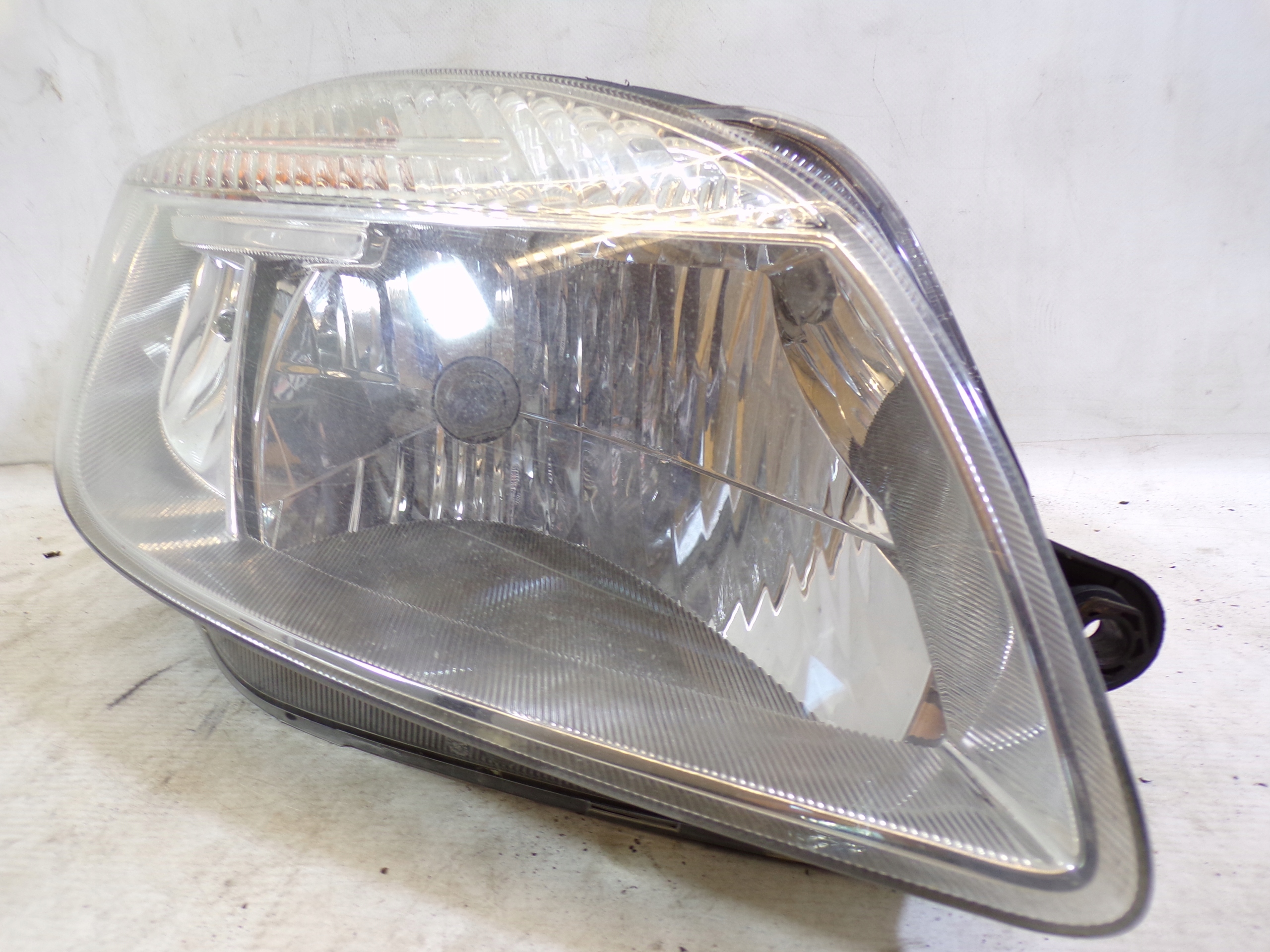 light front front right SKODA FABIA 2 II (3) (K)