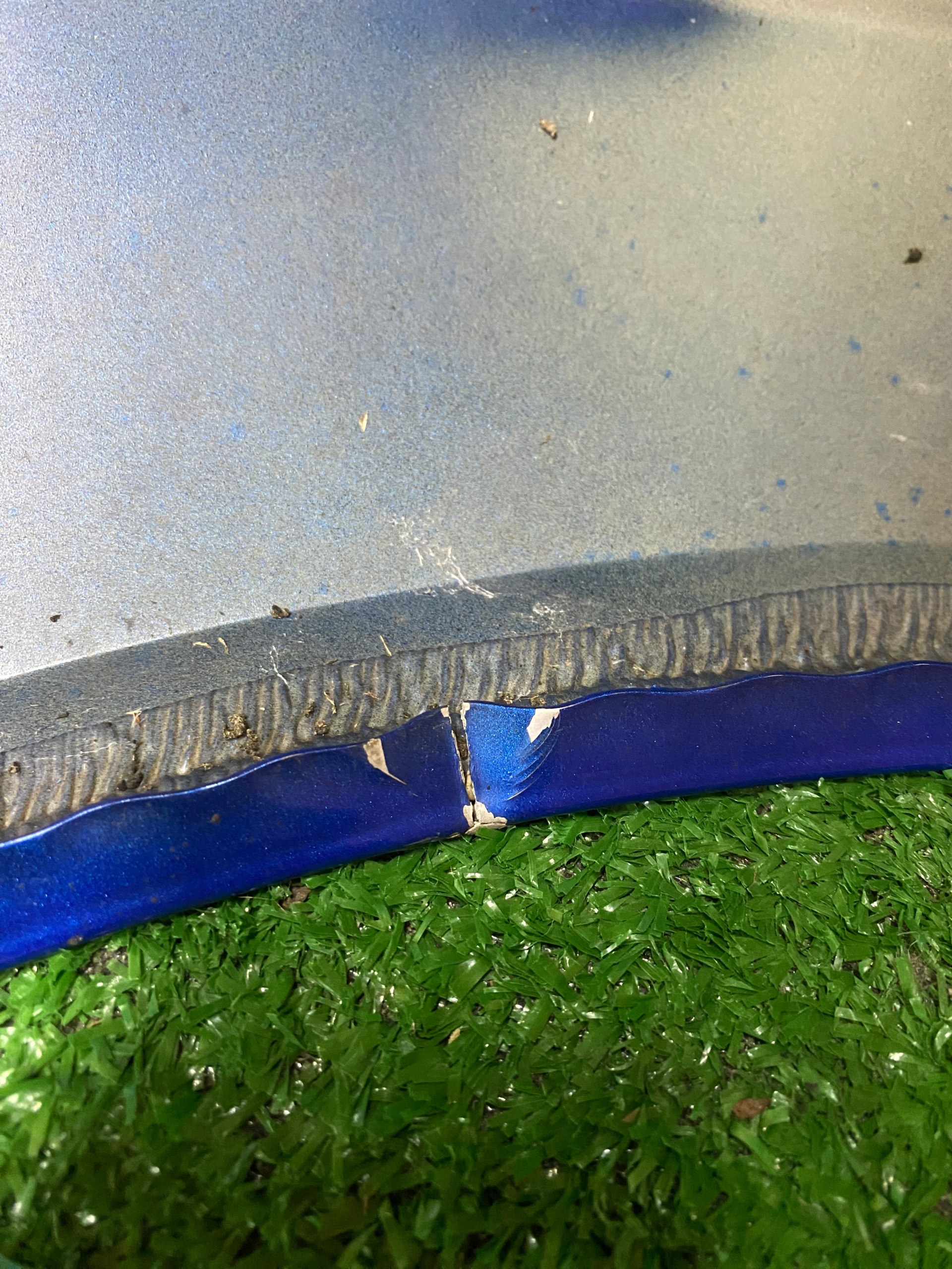 fender front right AUDI TT 8S0