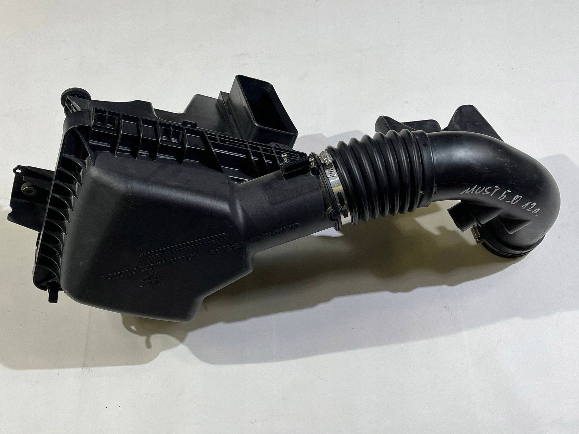 luftfiltergehäuse ansaugrohr Ford Mustang V GT 5.0 v8 2011
