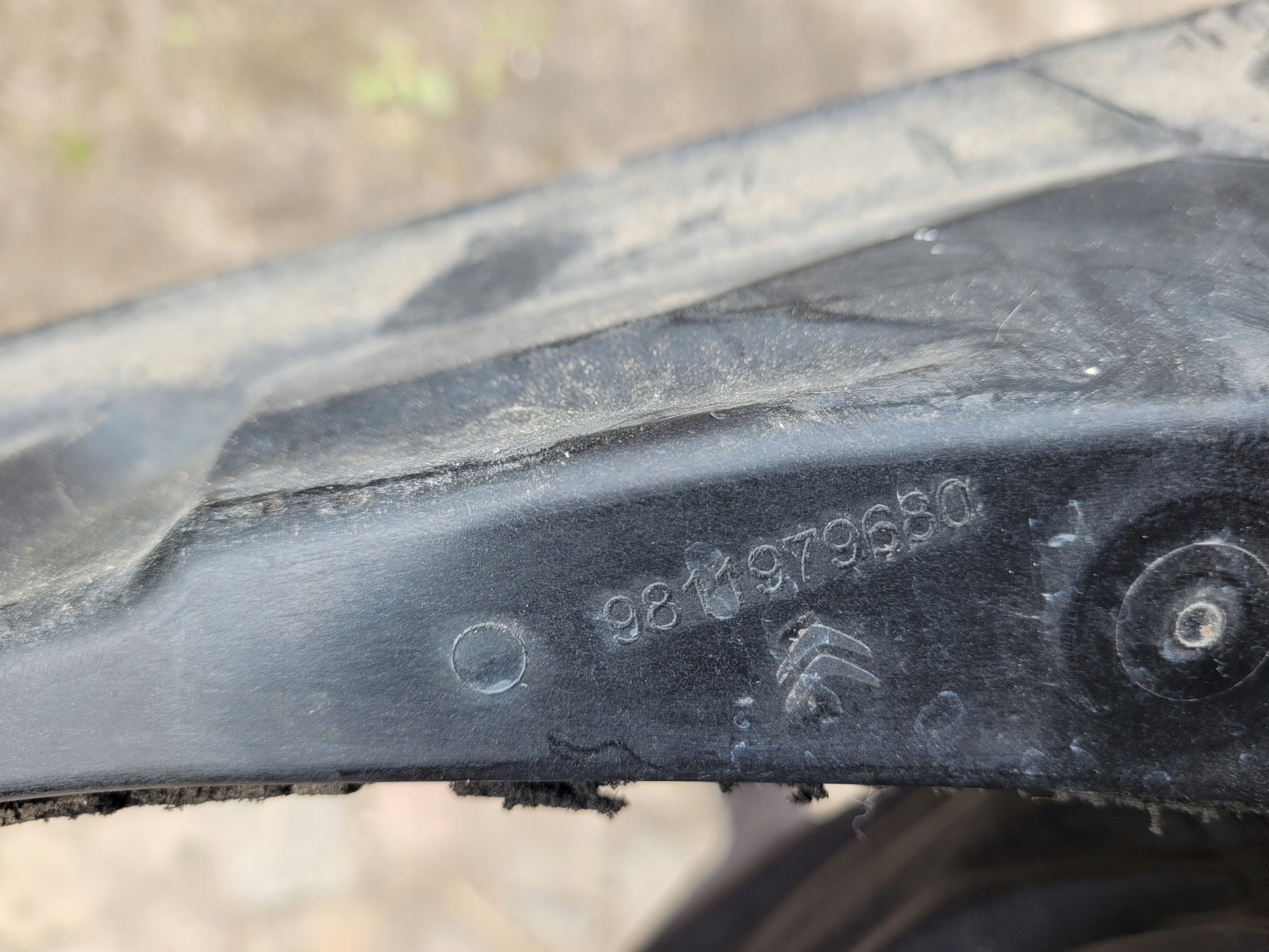 torpedo lower CITROEN C3 III 9811979680