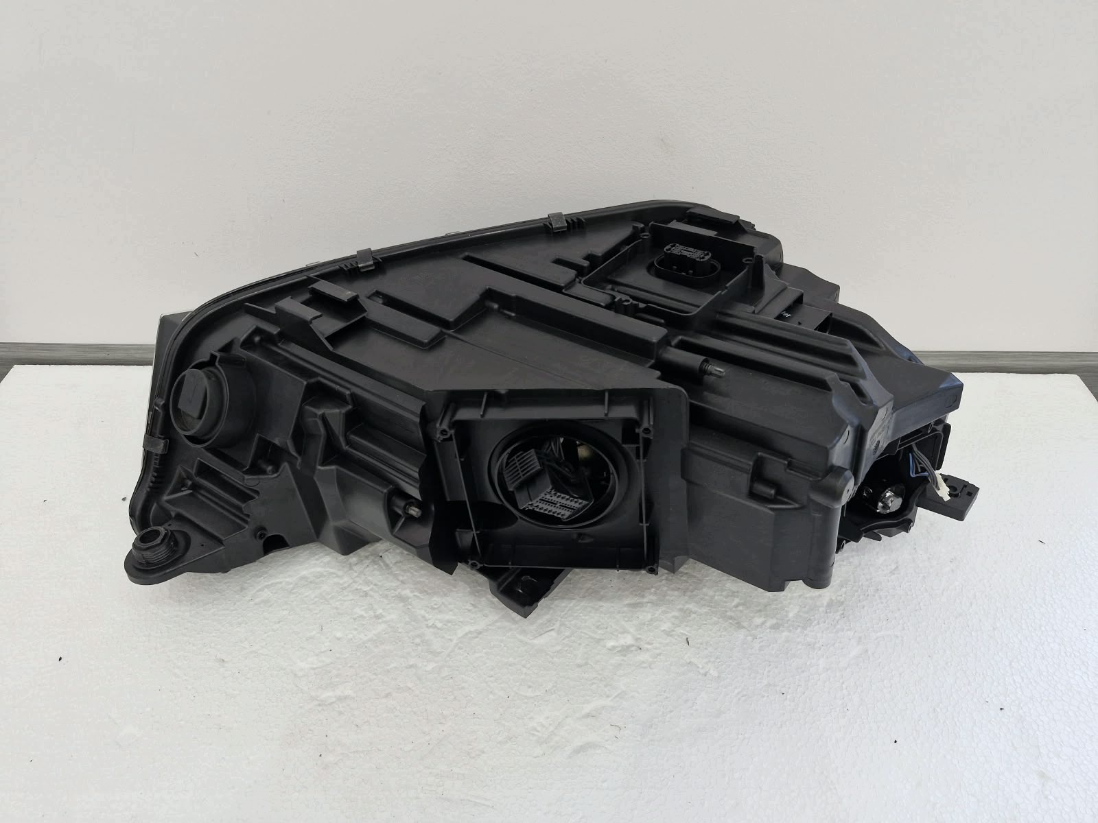 light left Audi Q5 80A FULL LED USA