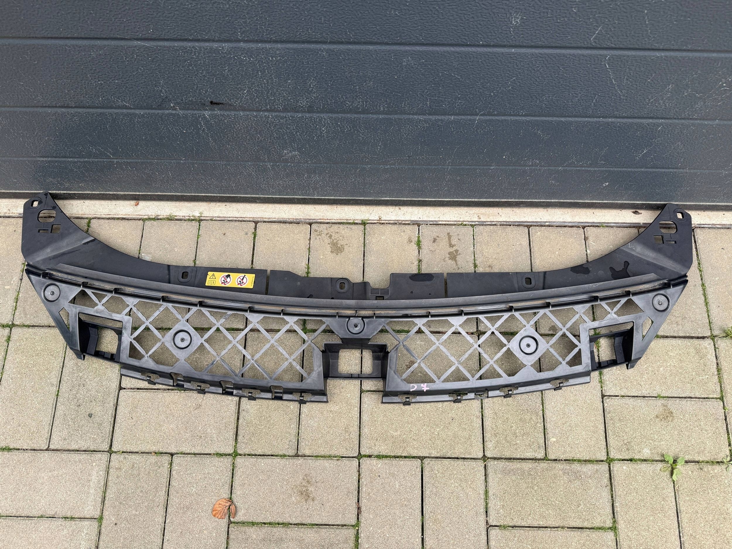 Mercedes A A177 W177 18- panel upper of a bumper