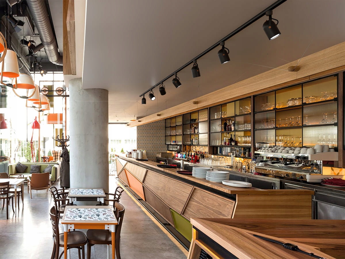 Oświetlenie Szynowe LED 5x Lampa Reflektor E27 Szynoprzewód 2m 3-Fazowy Długość 2 m