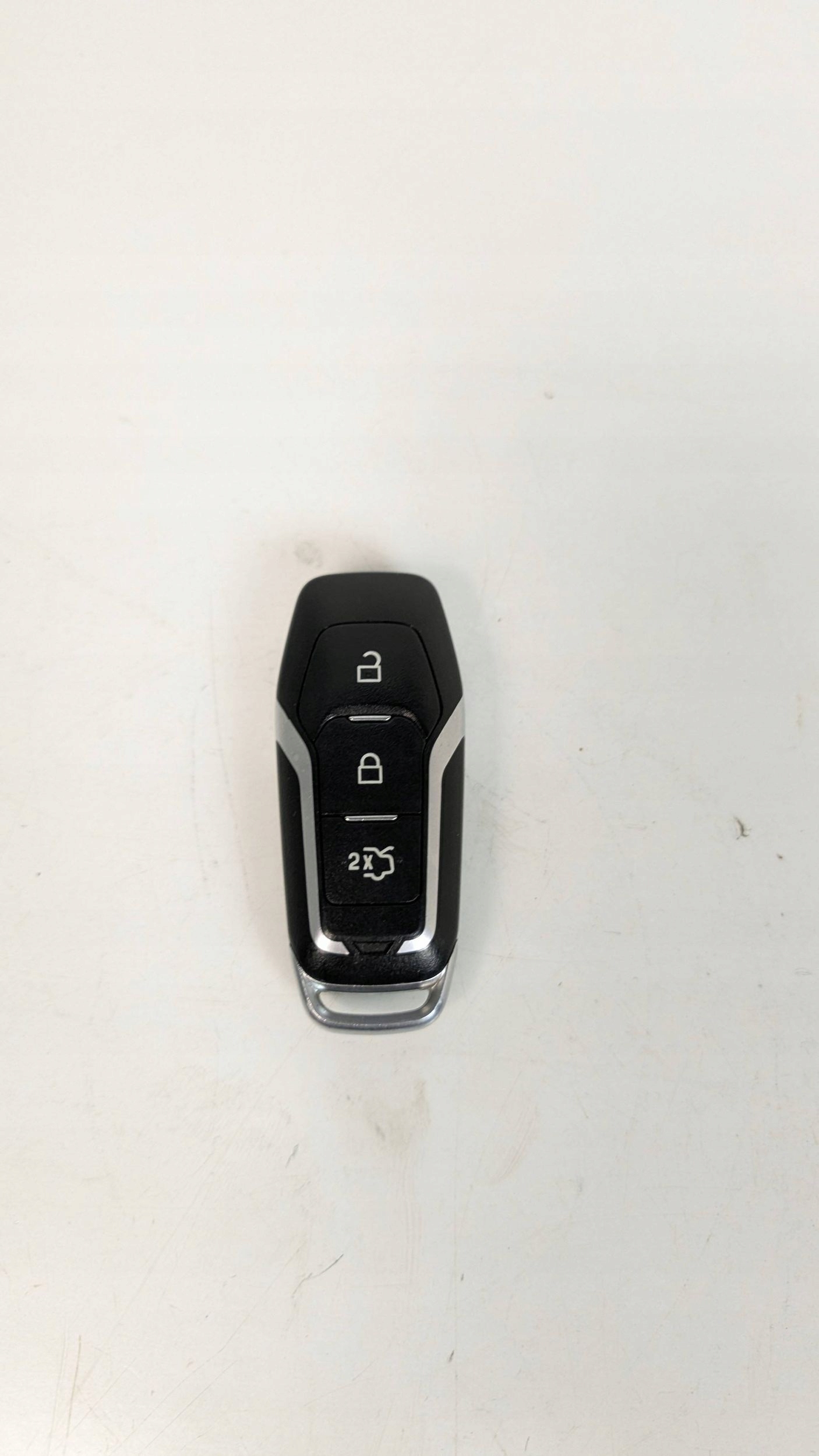 Ford Mustang VI key Pilot FR3T-15K601-DC