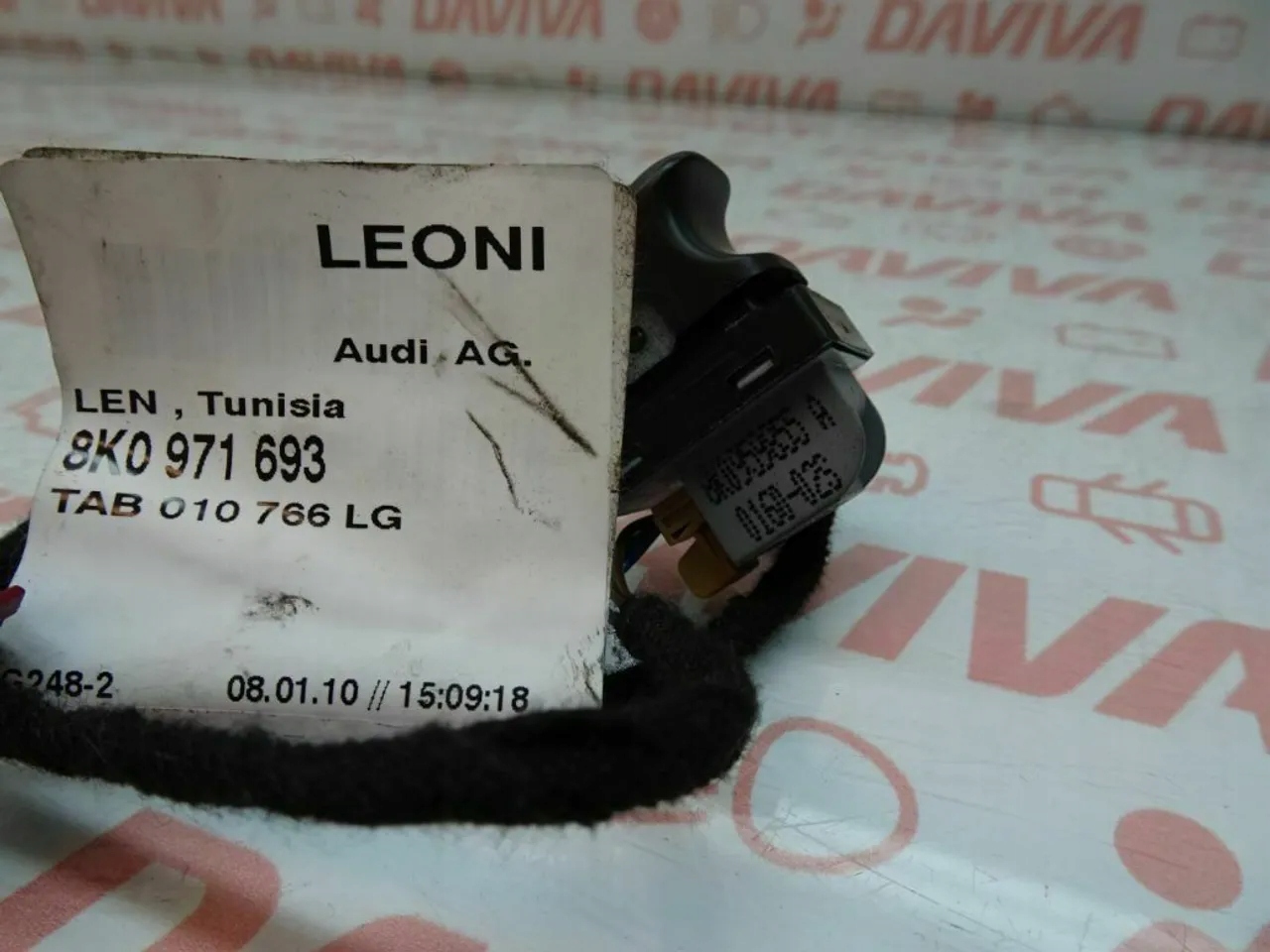 Audi A4 шланги проводки Двери задних левый 2010 4/5dr 8K0971693