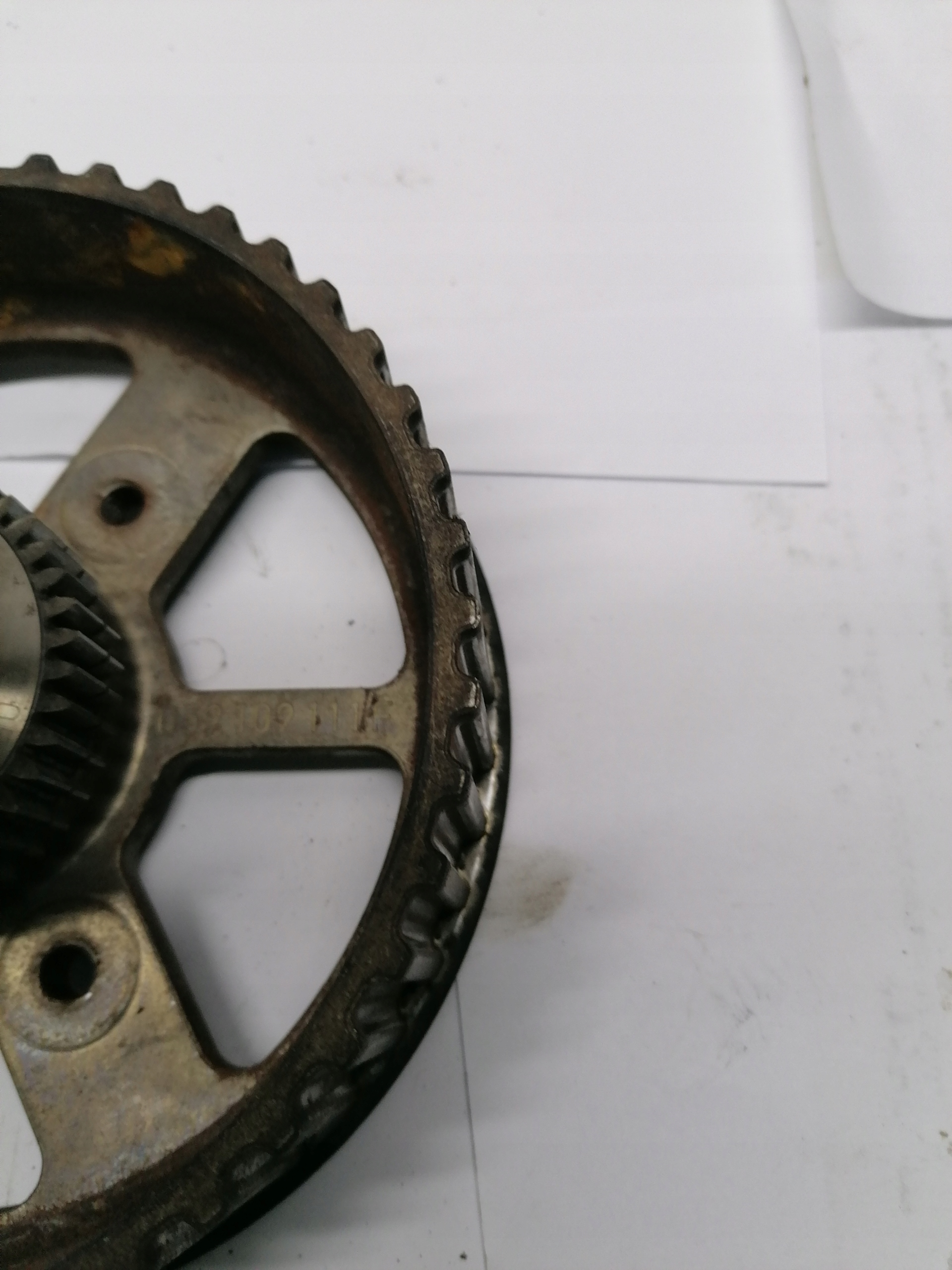Arbre à cames AUDI 2.5 TDI 059109022A6