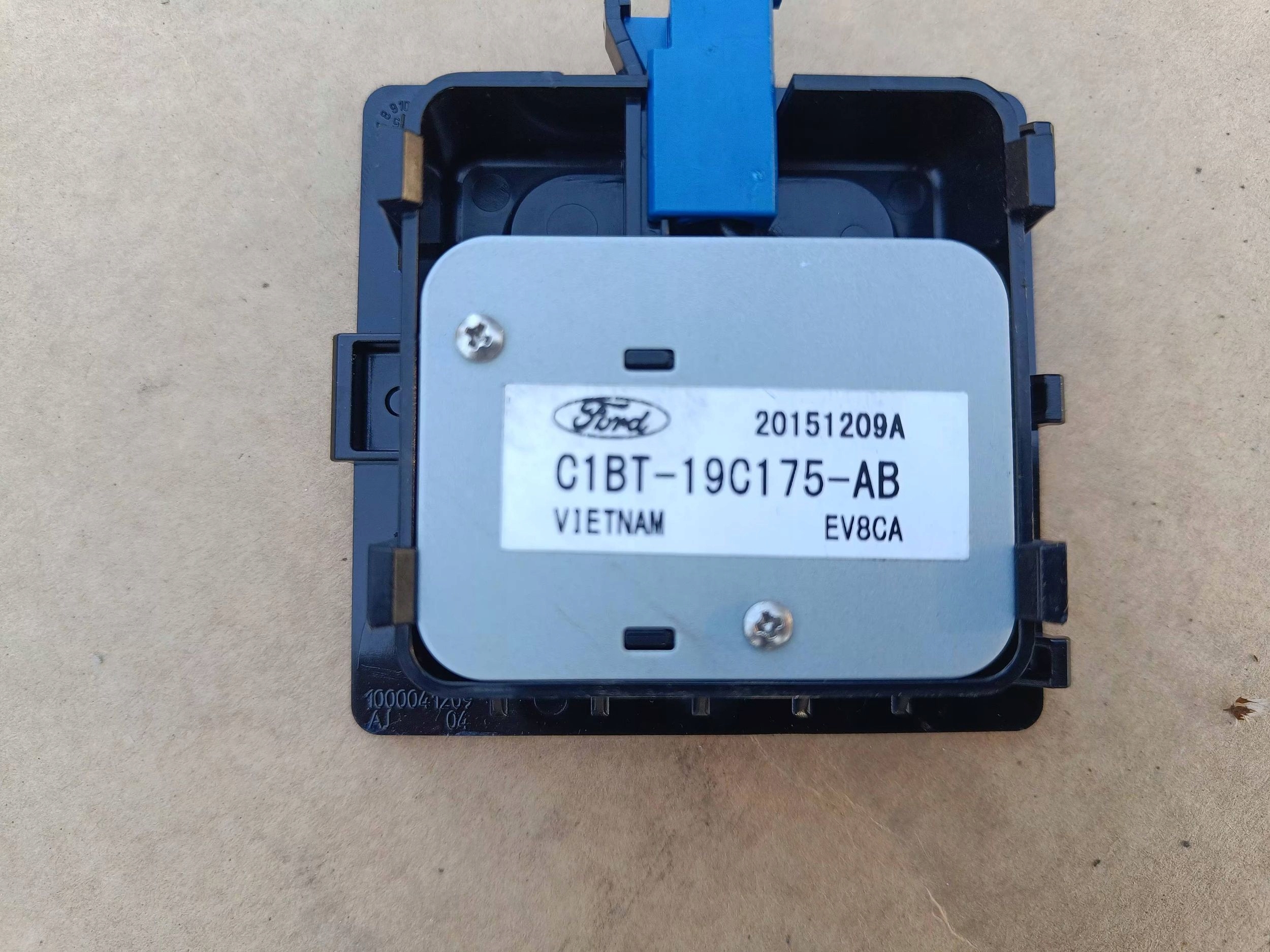 Ford Fiesta MK7 2016 Antenne GPS