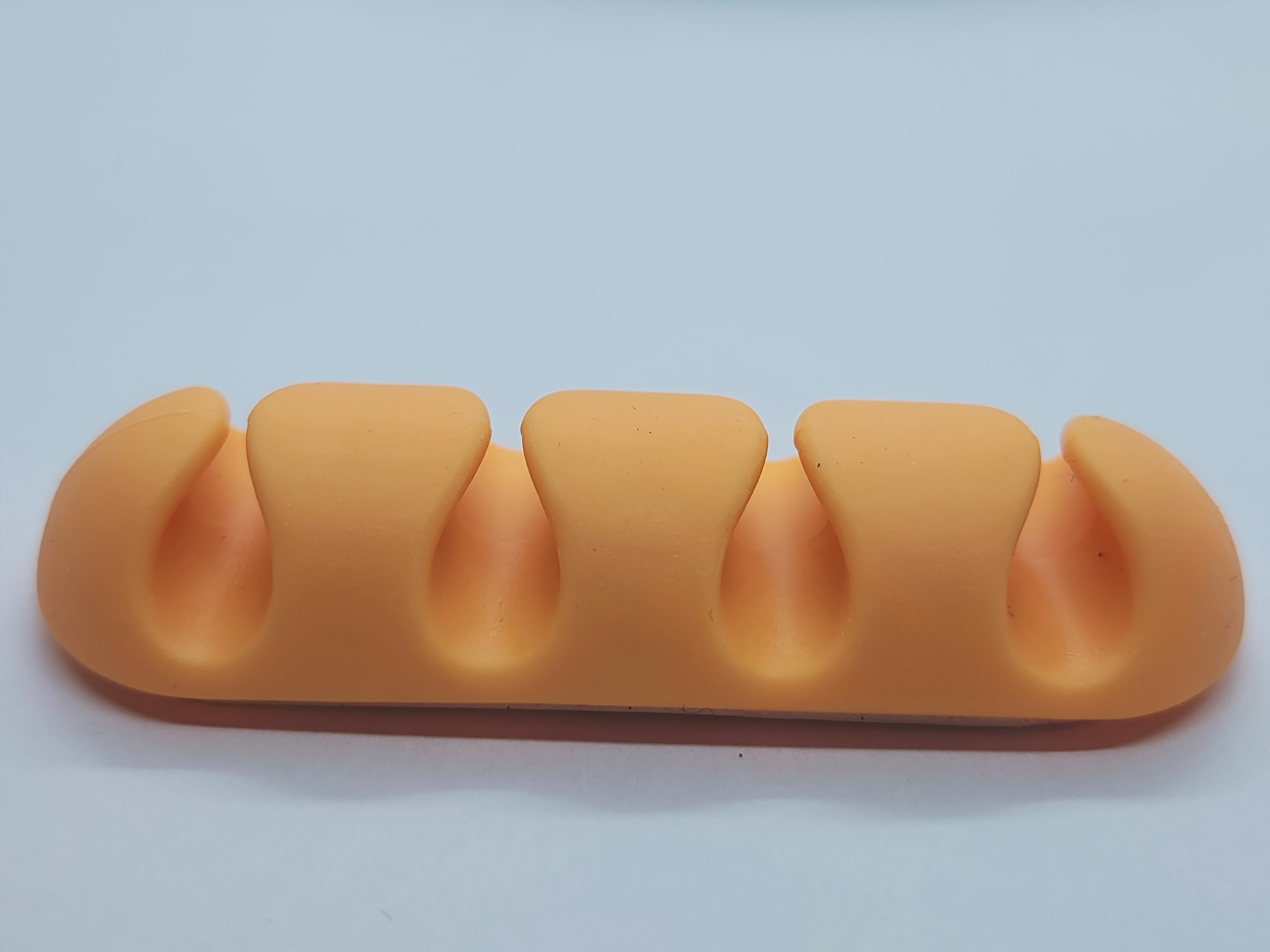 ORGANIZER DO PRZEWODÓW UCHWYT NA KABLE 4 MIEJSCA