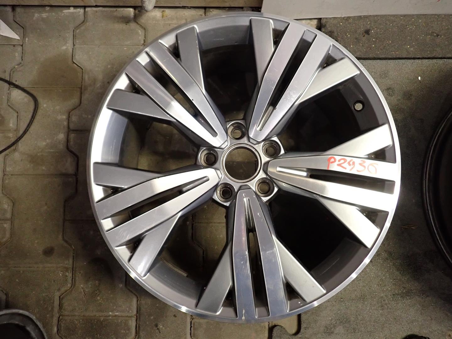 disk disk VW 3G0 5x112 ET41 8J 18" 3G0601025BK