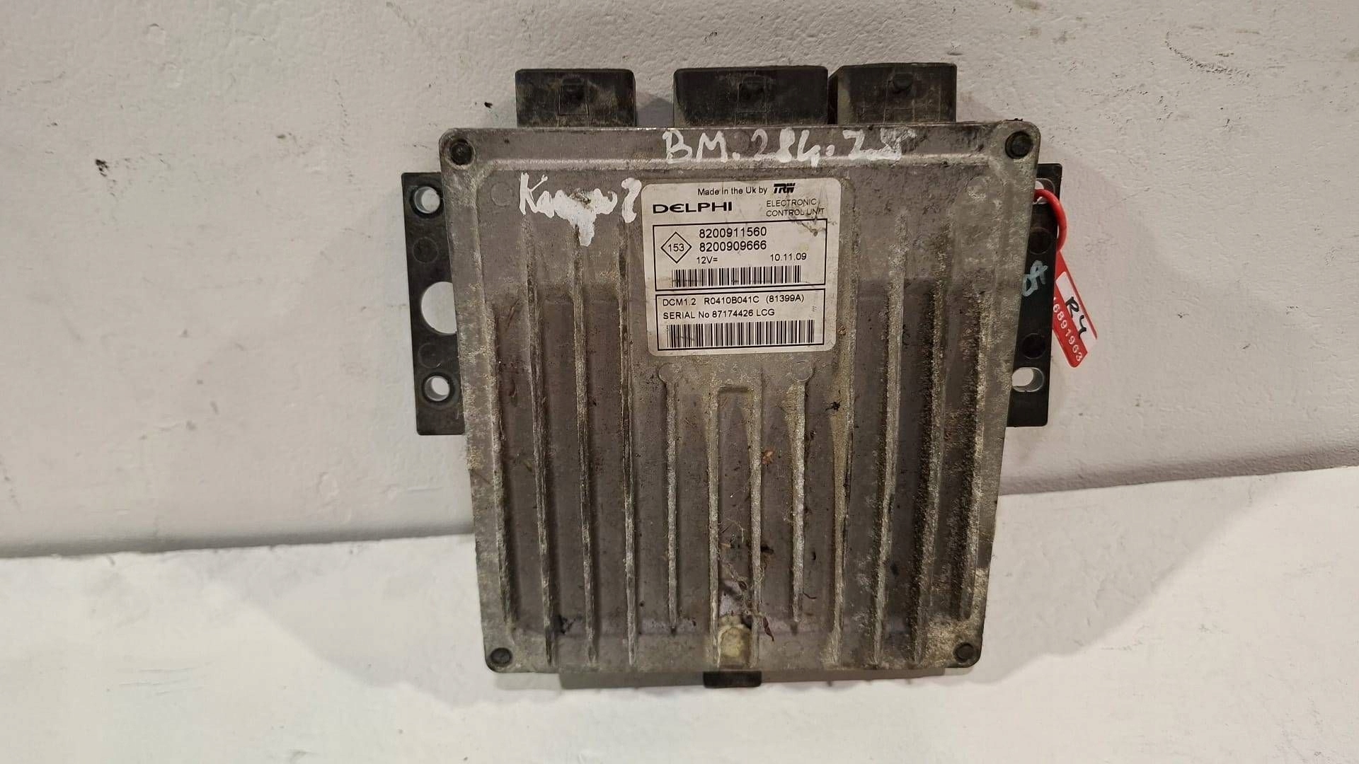 control unit of the engine computer 8200911560 8200909666 Renault Kangoo 1.5 DCI