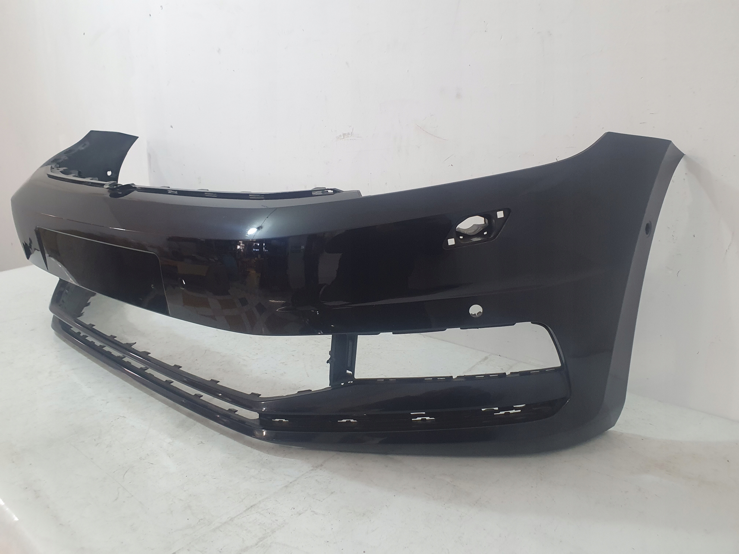 VW TOURAN III 5TA807217A-L front bumper front 6X PDC washer