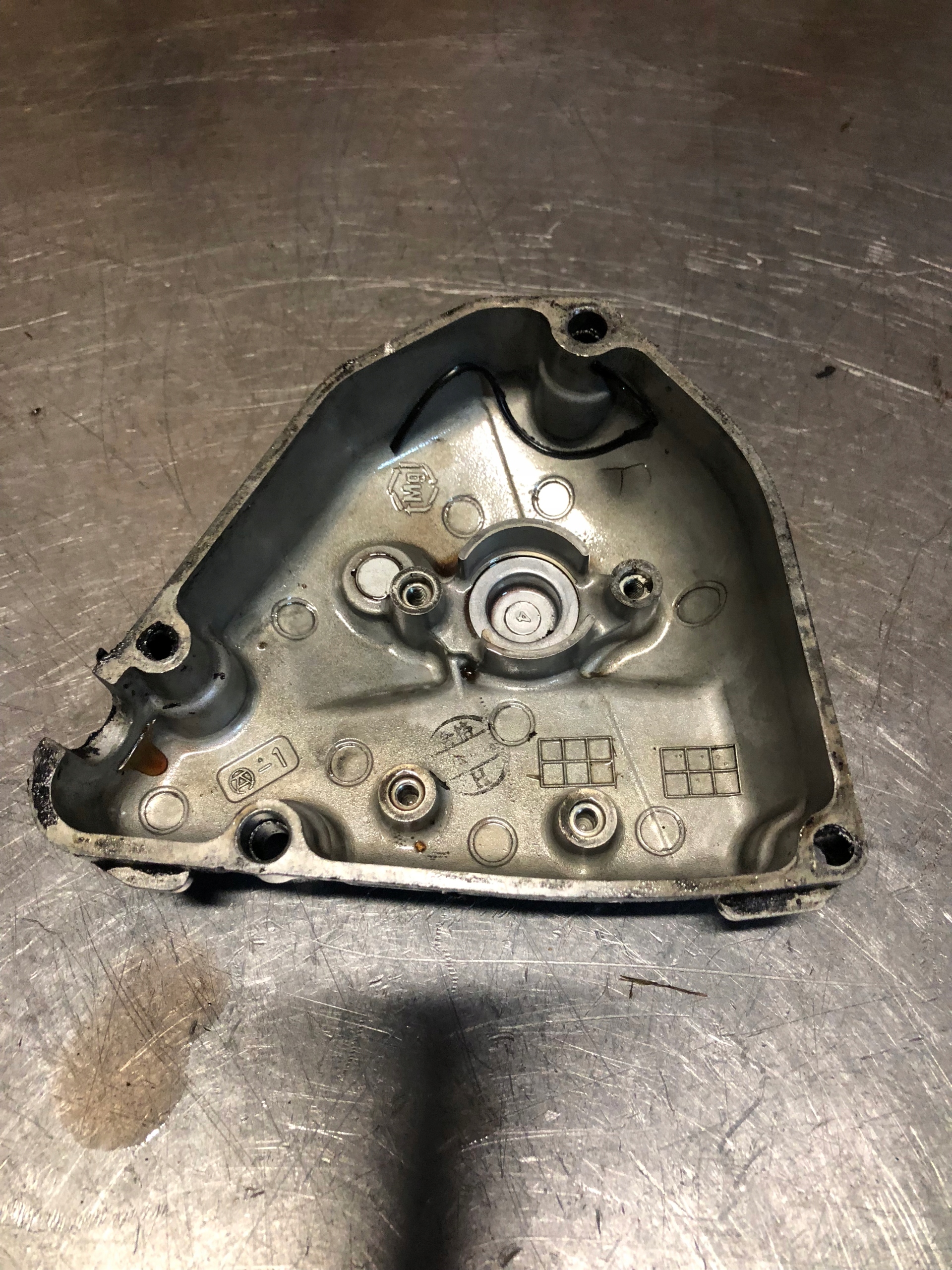 21546522 - Suzuki RMZ 250 2008 skid plate