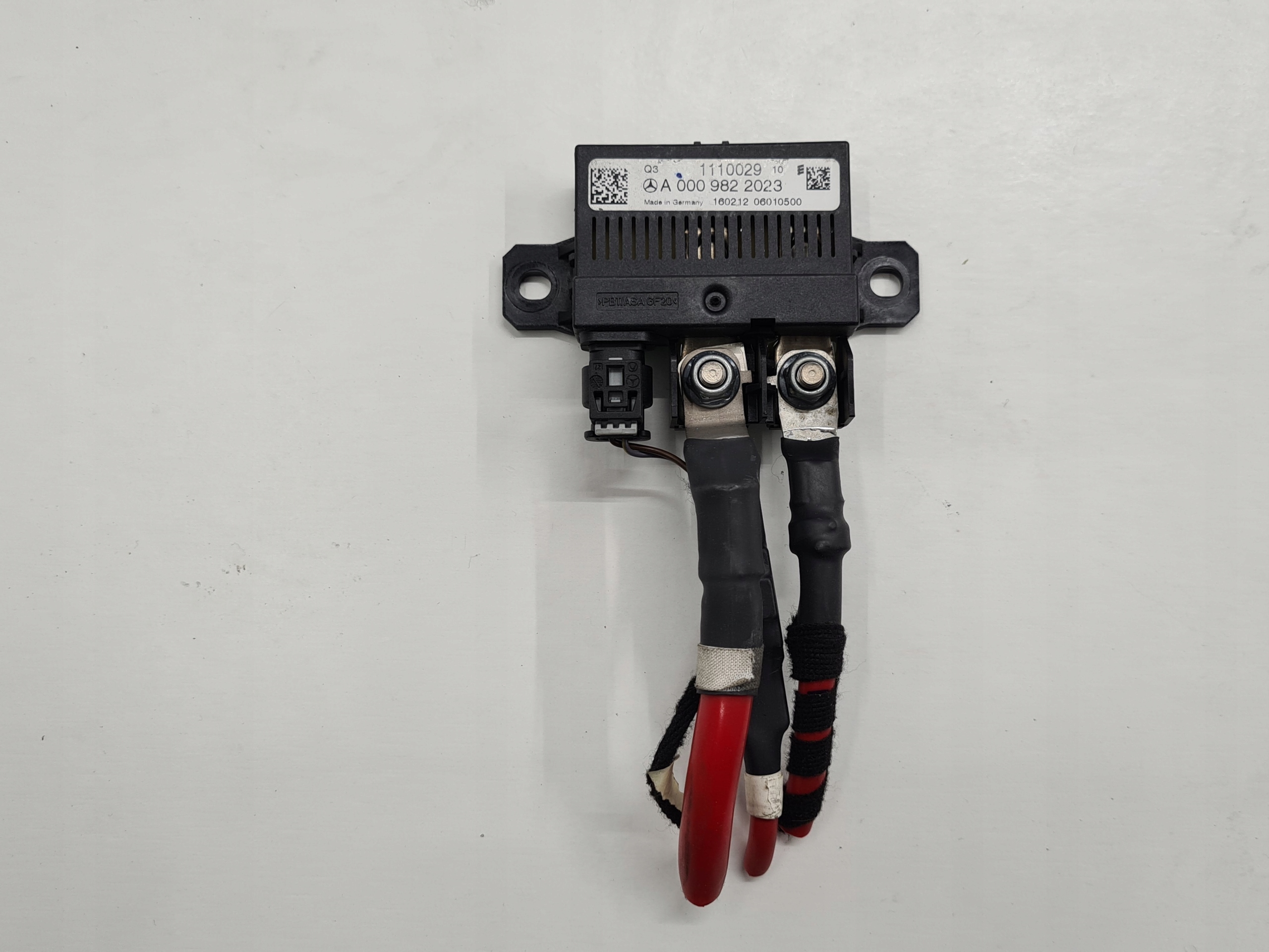 MERCEDES W207 W212 MODUŁ AKUMULATORA A0009822023