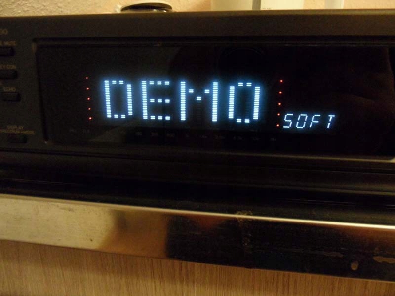 SH-GE90 DSP Technics Korektor graficzny Digital Sound Processor d3 Wysokość produktu 9.2 cm