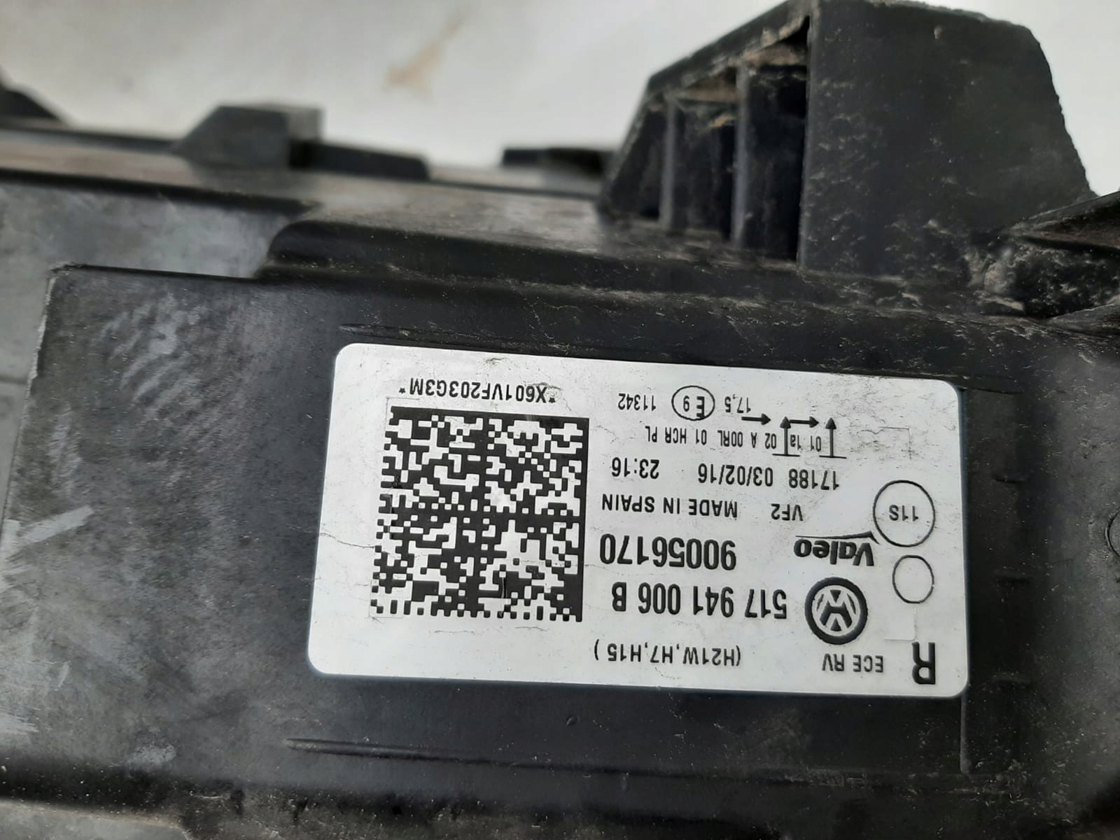 VW GOLF SPORTSVAN 14- light right front front 517941006B