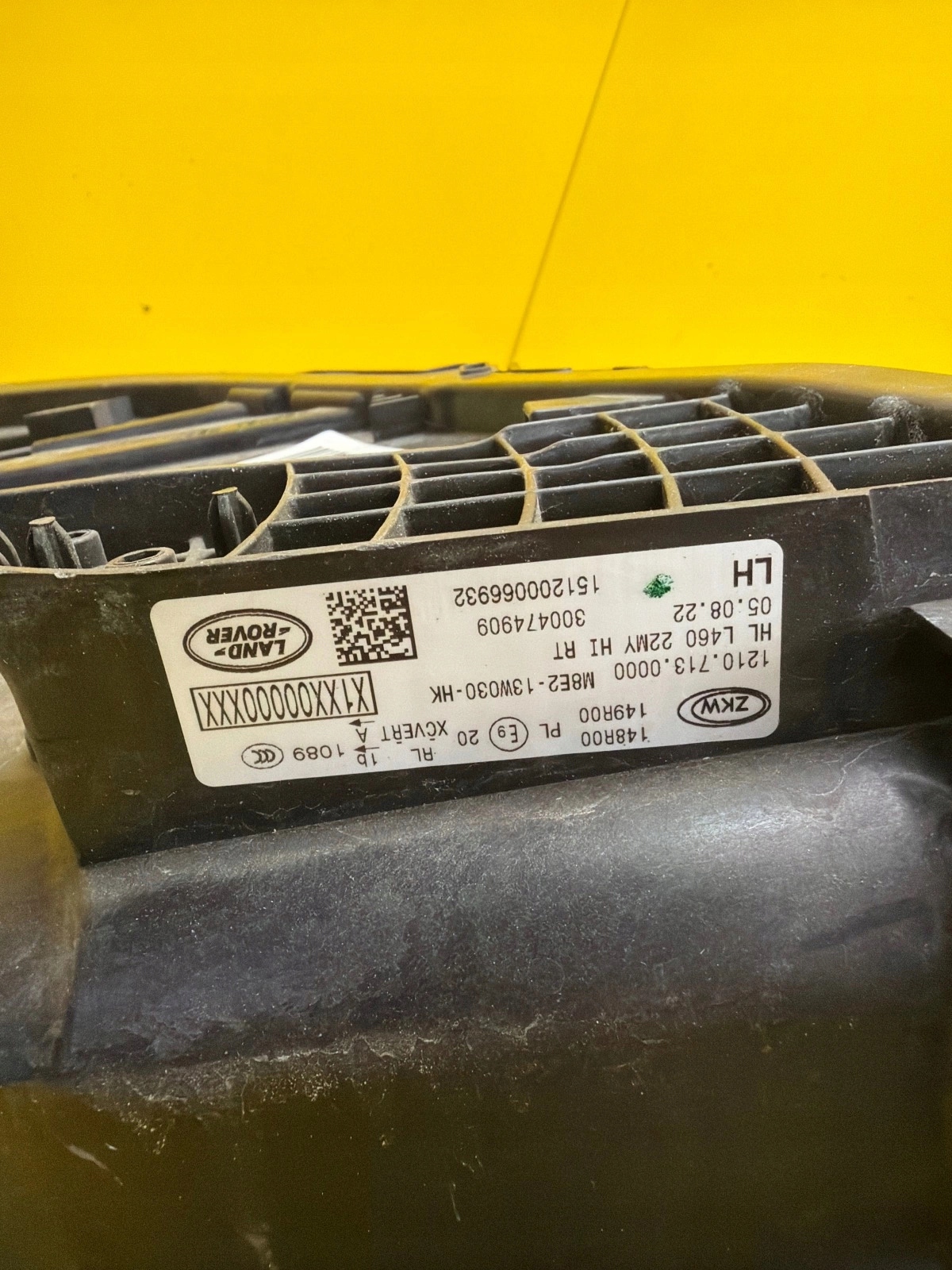 light left Range Rover Vogue L460 Full Led M8E2-13W030-HK