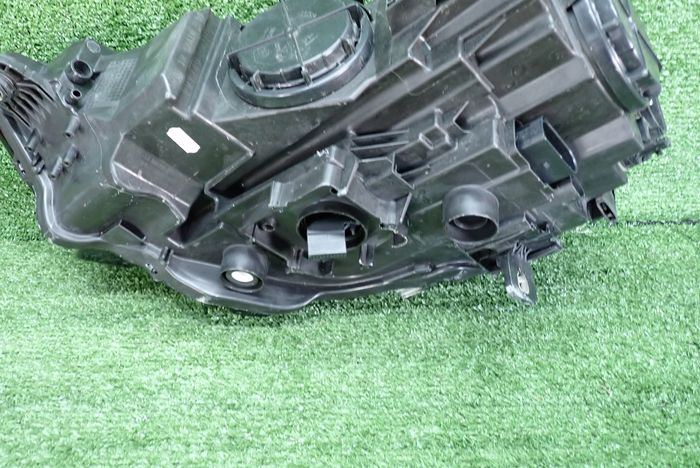 AUDI A3 8V BI XENON LED LIFT 16- reflektor right light right 8V0941006E