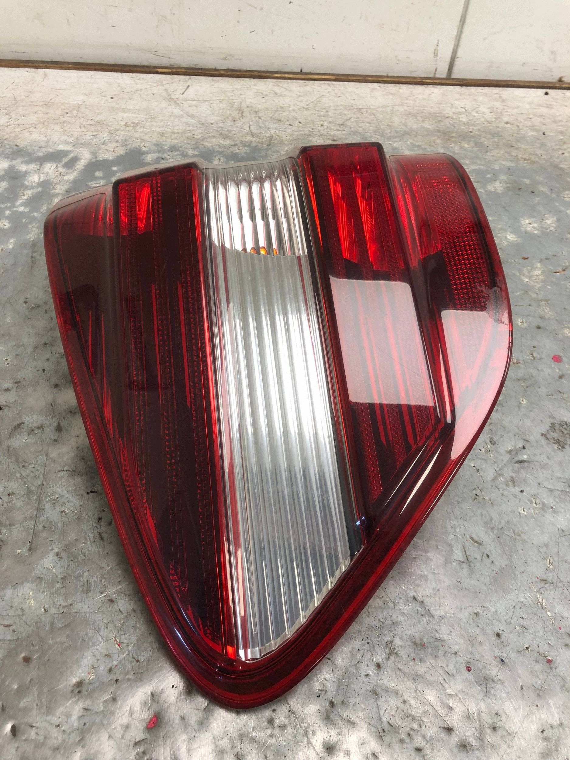 light left rear part MERCEDES ML W164 A1649061100