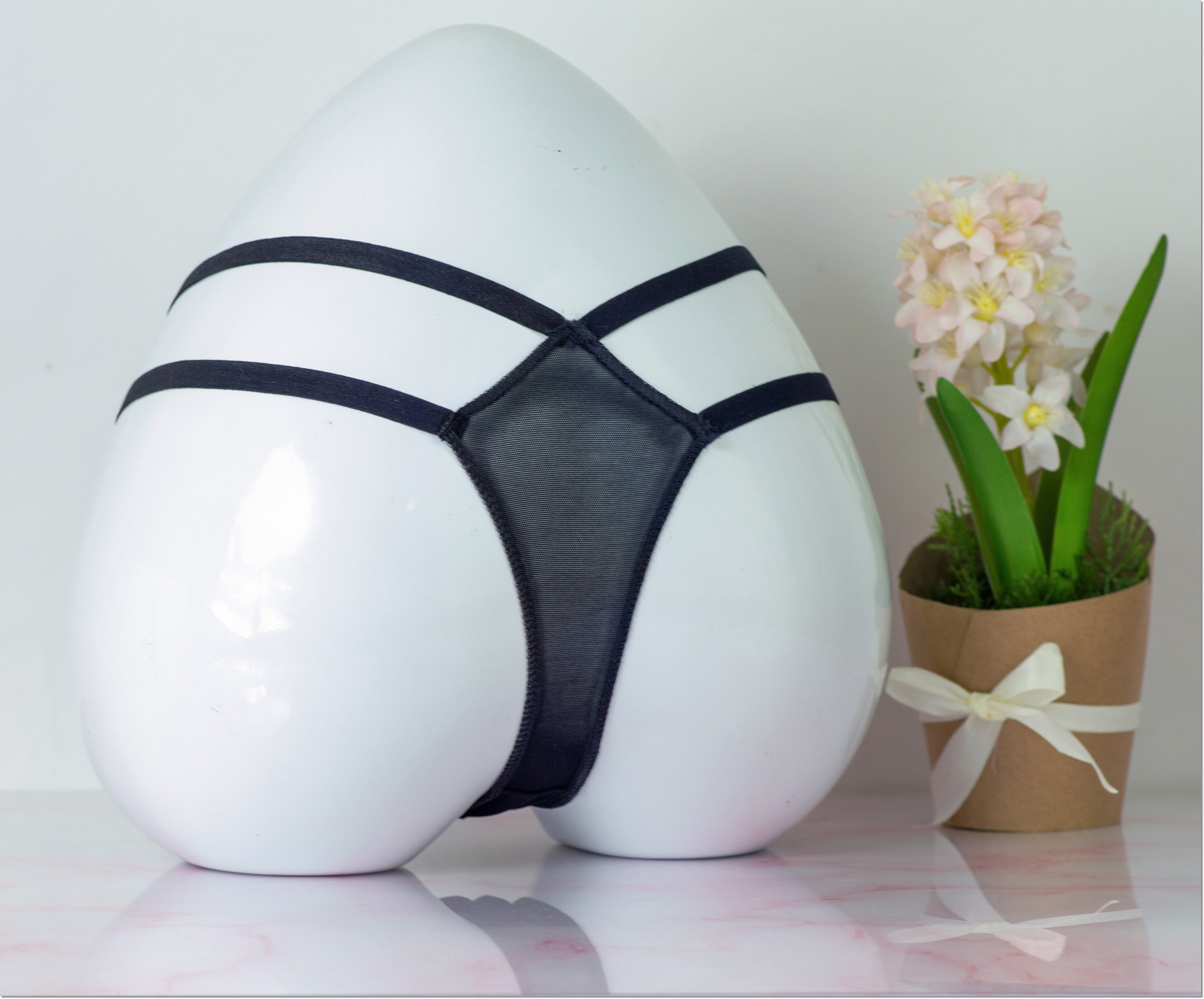 Stringi MAJTKI figi Sexy Zmysłowe KORONKA XL Rozmiar XL