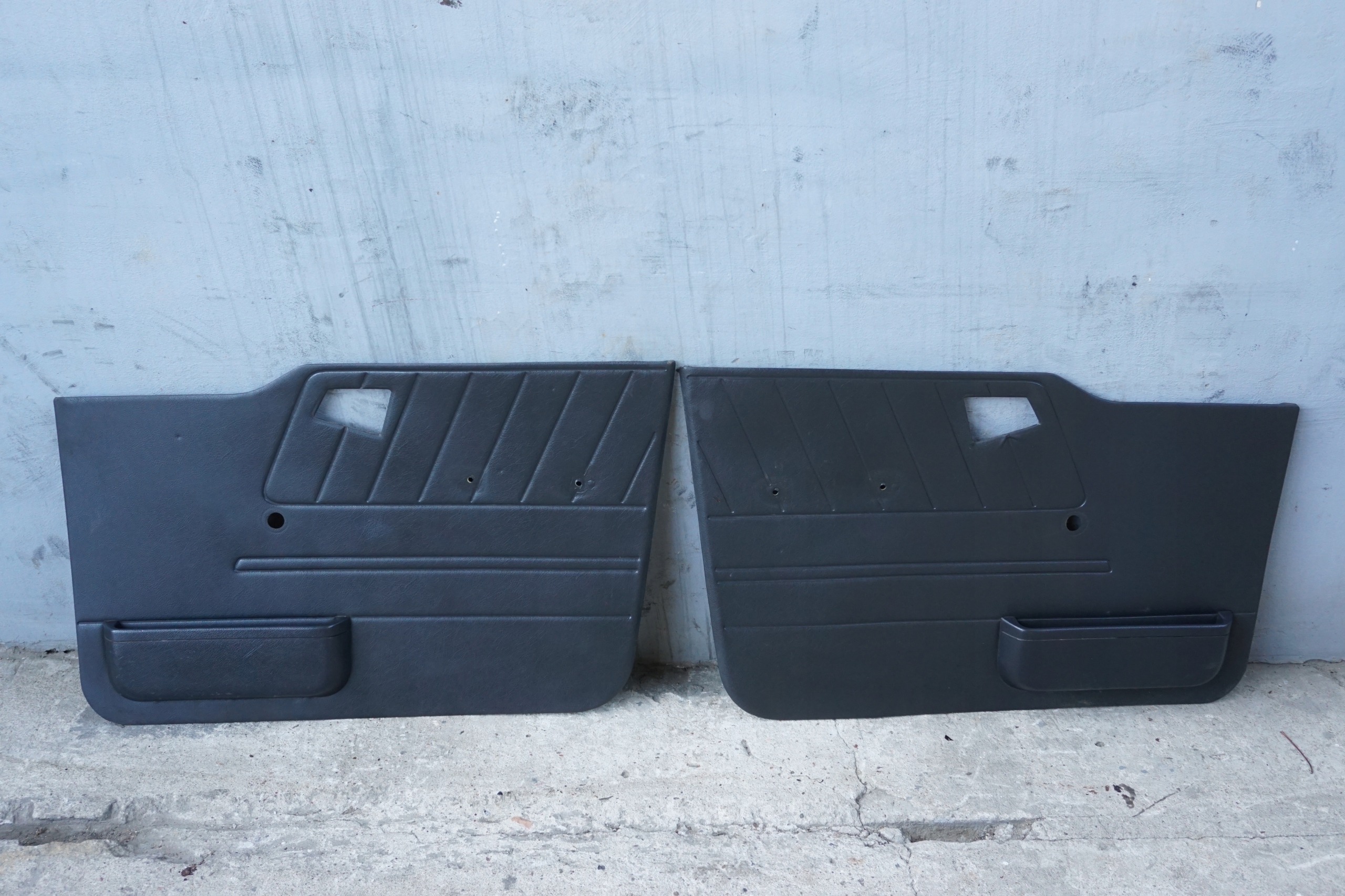 VITARA BOCZEK TAPICERKA DRZWI PRZÓD 5D 88-97r KPL