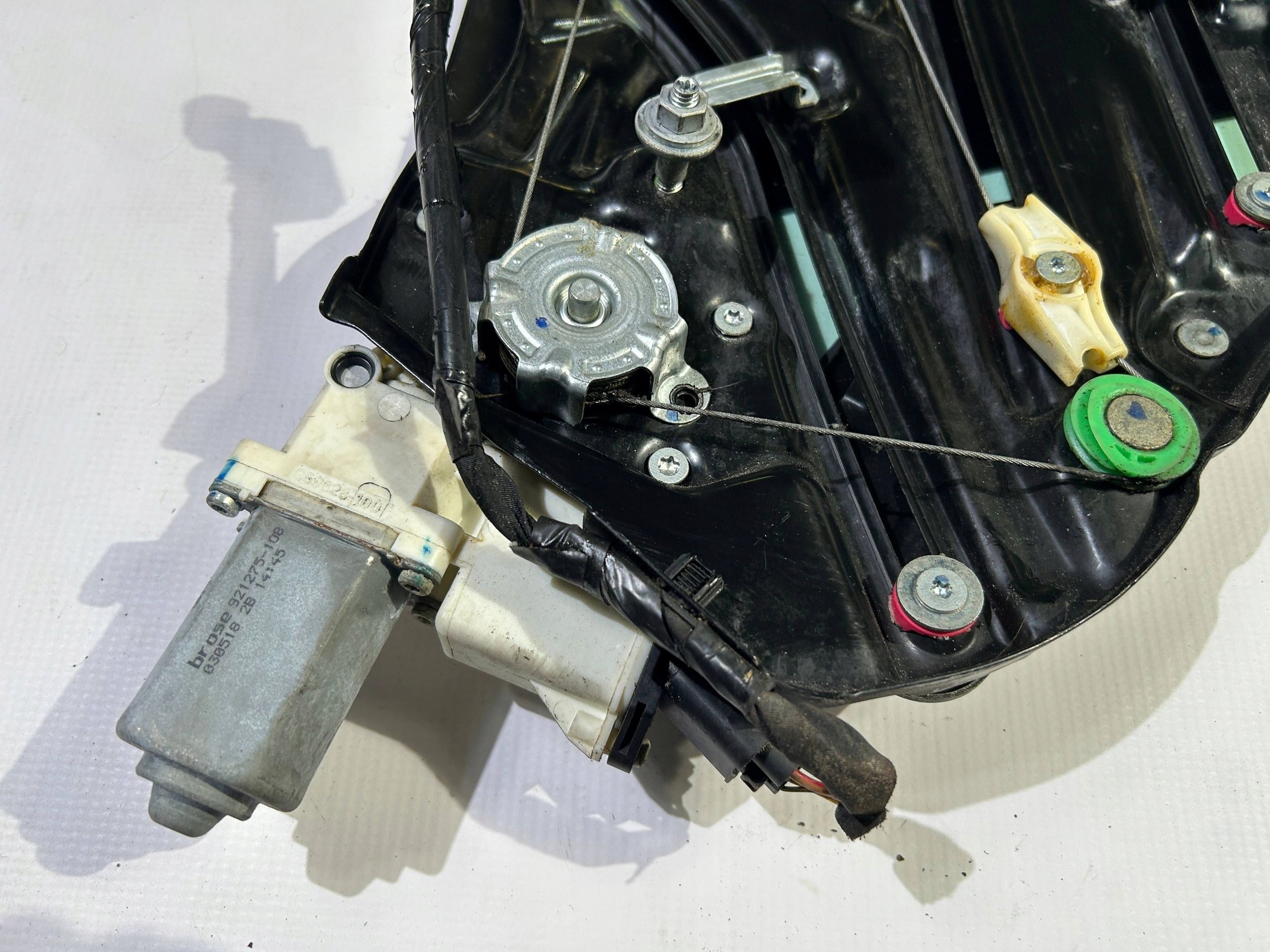 window rear part rear right window regulator Ford Mustang Cabrio 2015